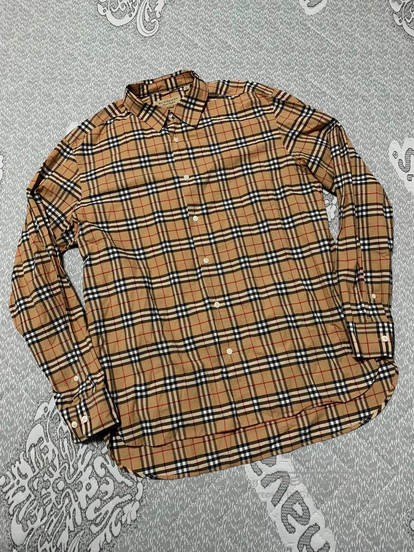 Burberry Burberry Classic Check Long. Size US XL / EU 56 / 4 - 1 Thumbnail