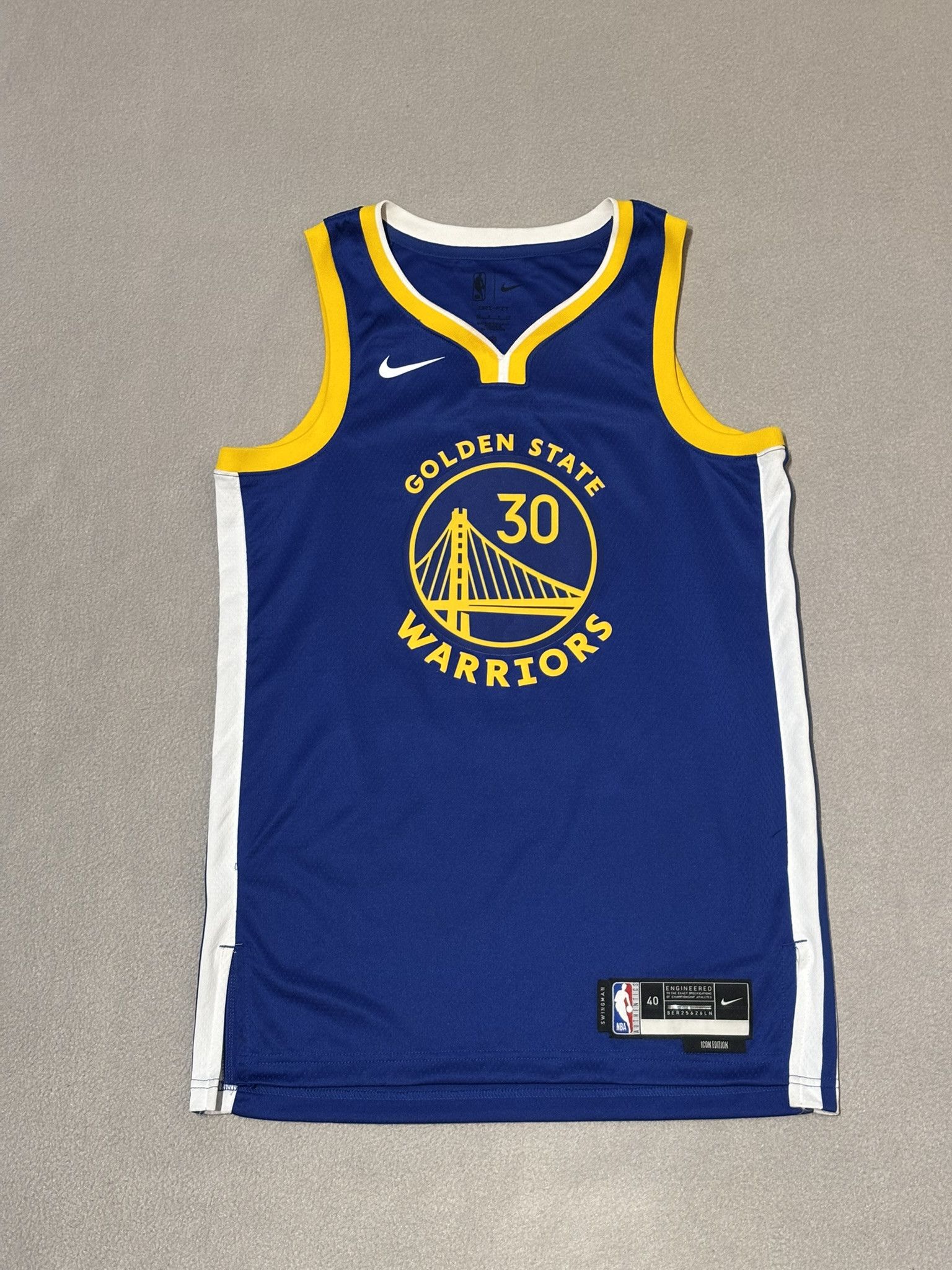 Nike Golden State Warriors 2022/2023 Curry #30 Nike Icon Edition Size US S / EU 44-46 / 1 - 5 Thumbnail