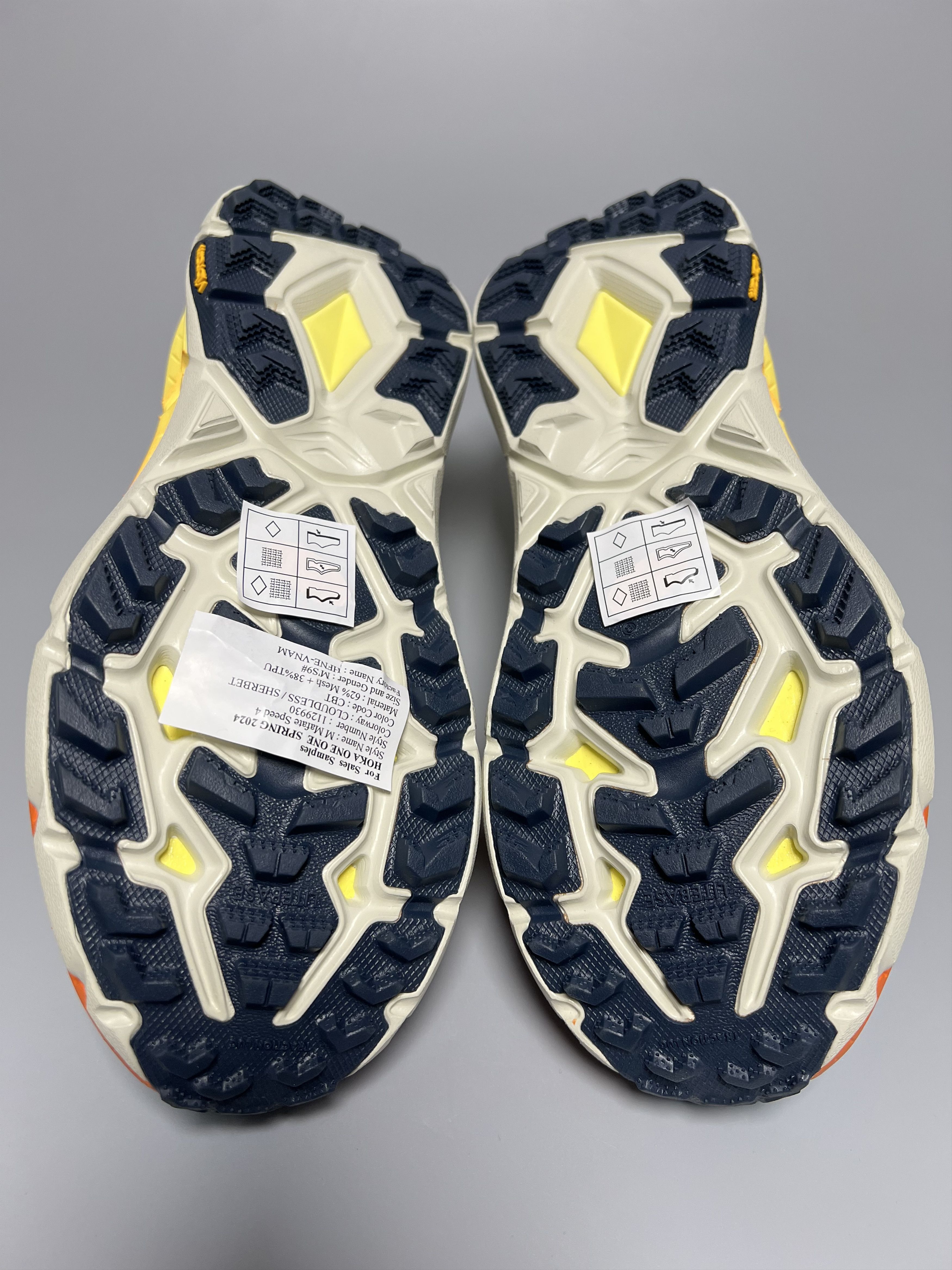 Hoka 9D Hoka One One Mafate Speed 4 Trail Running Shoes Size US 9 / EU 42 - 15 Thumbnail