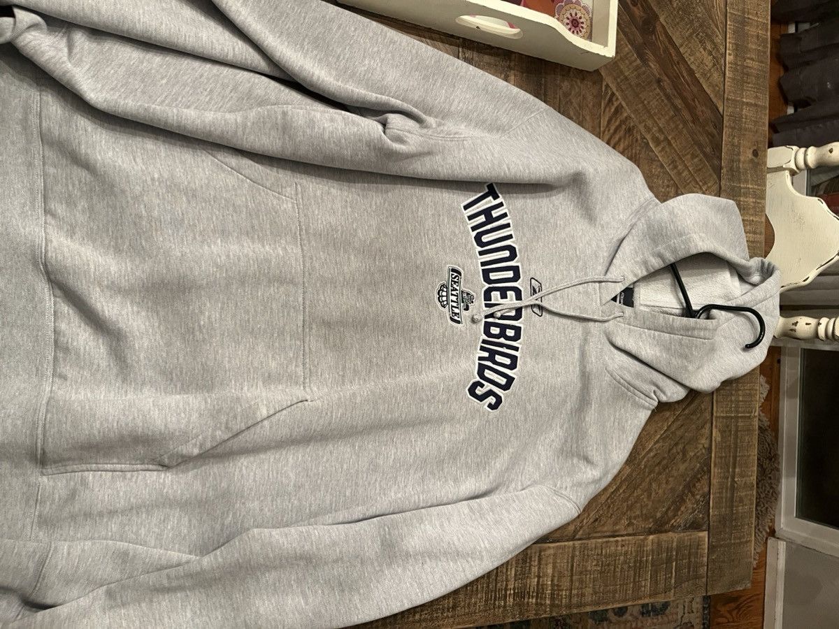 Vintage Vintage Seattle Thunderbirds hoodie Size US XL / EU 56 / 4 - 1 Thumbnail