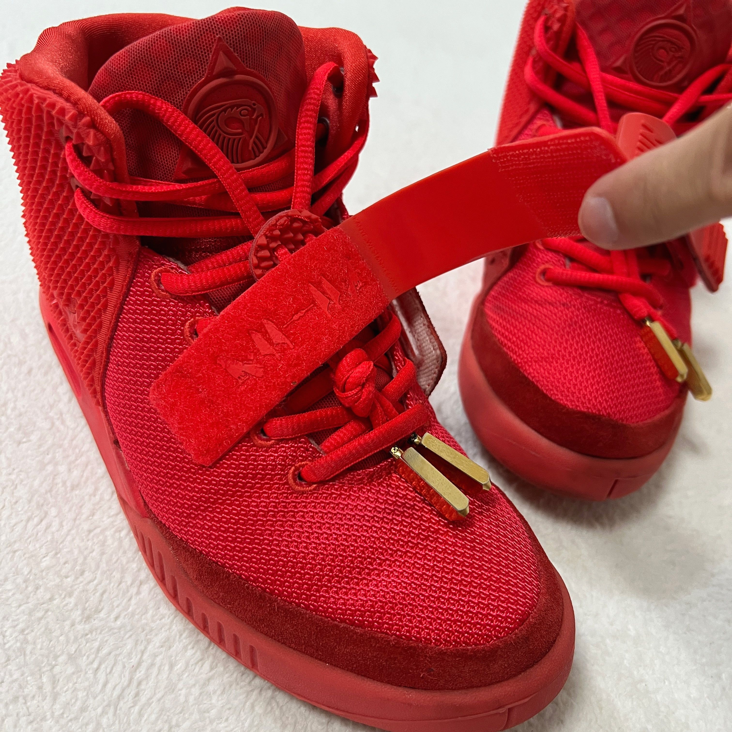 Nike Nike Air Yeezy 2 Red October (508214-660) Size US 6.5 / EU 39-40 - 14 Thumbnail