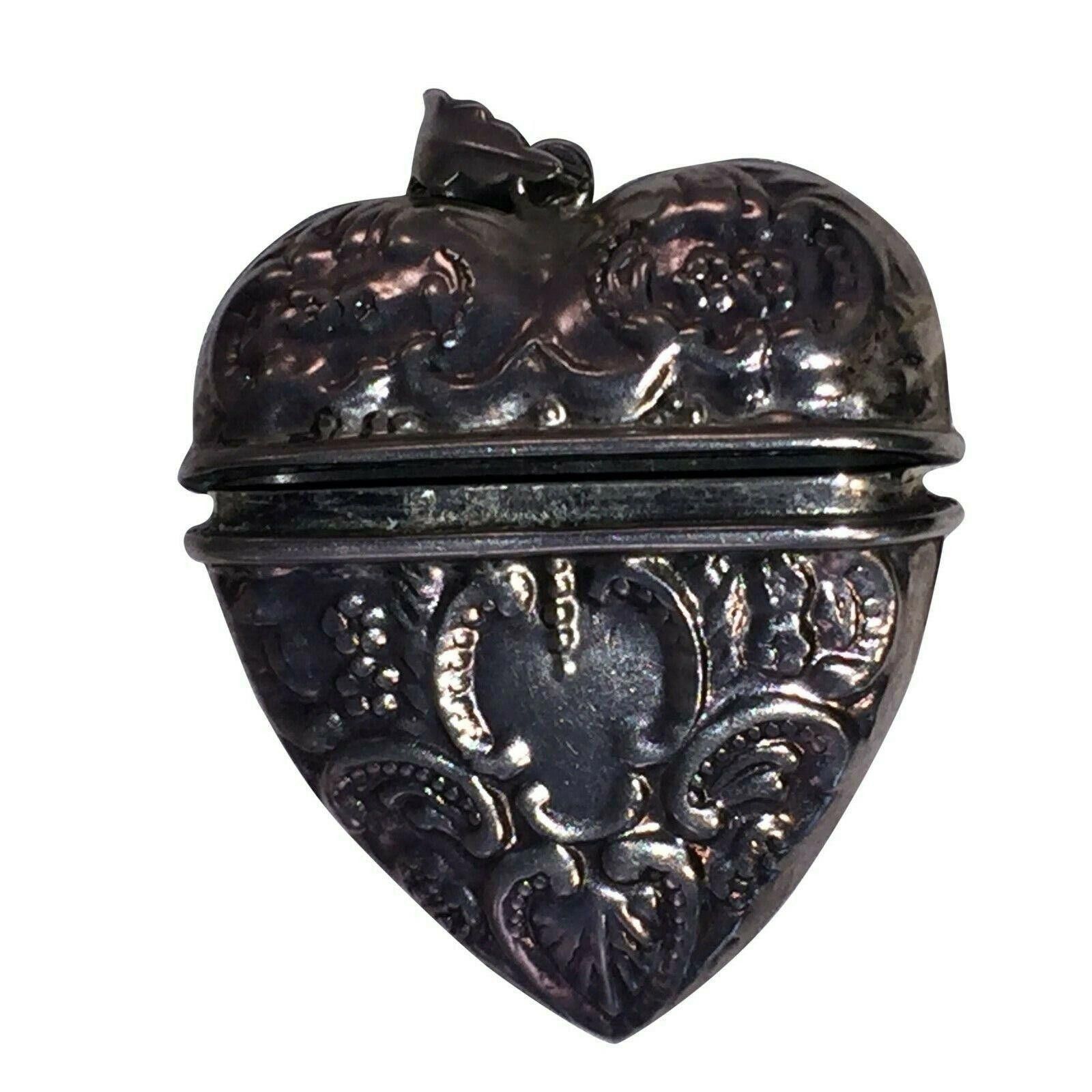 Designer Victorian Sterling Silver Ornate Heart Locket Size ONE SIZE - 1 Thumbnail