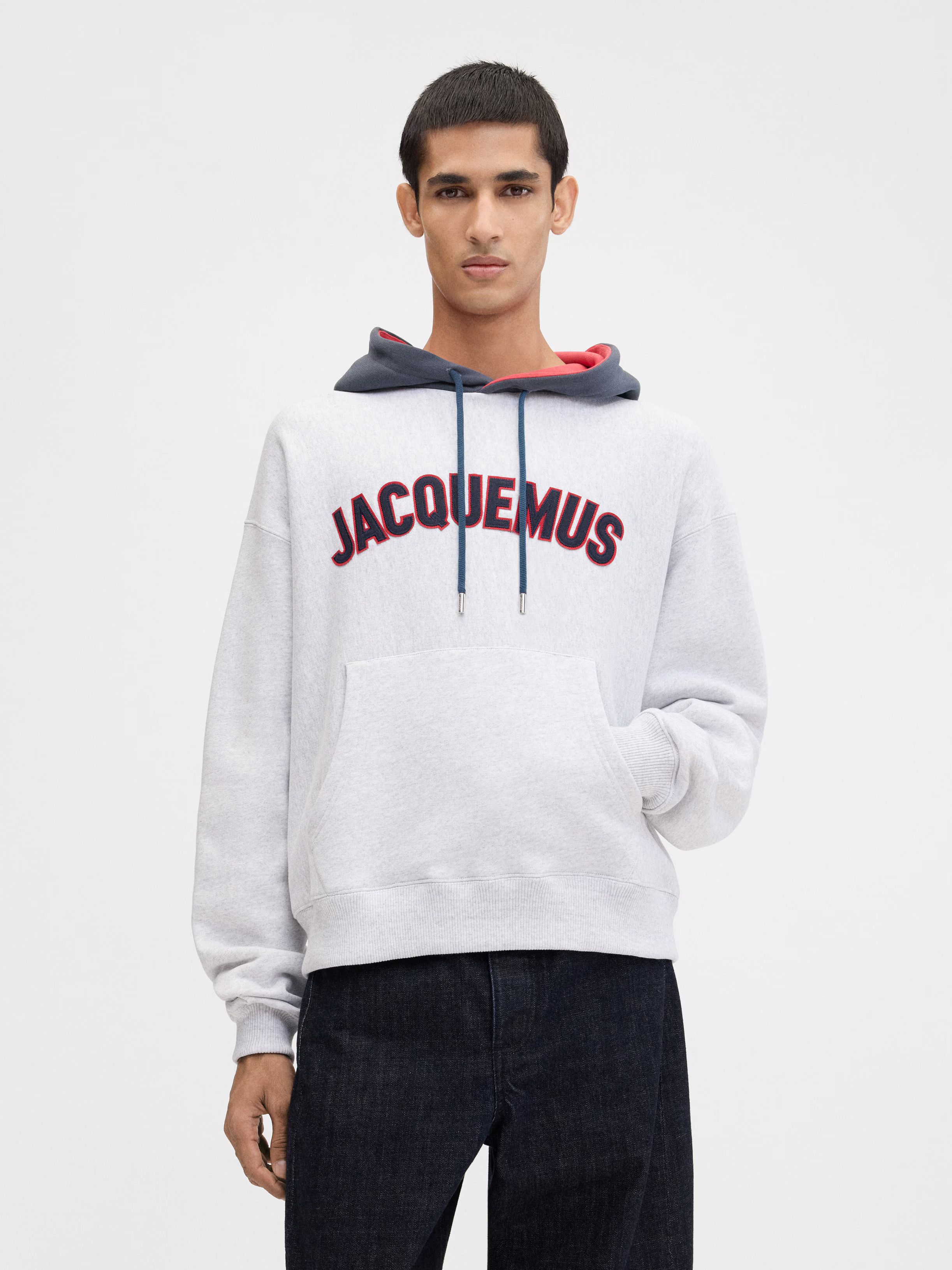 Jacquemus o1h1sh10525 Le Hoodie Baseball in Grey Size US S / EU 44-46 / 1 - 2 Thumbnail