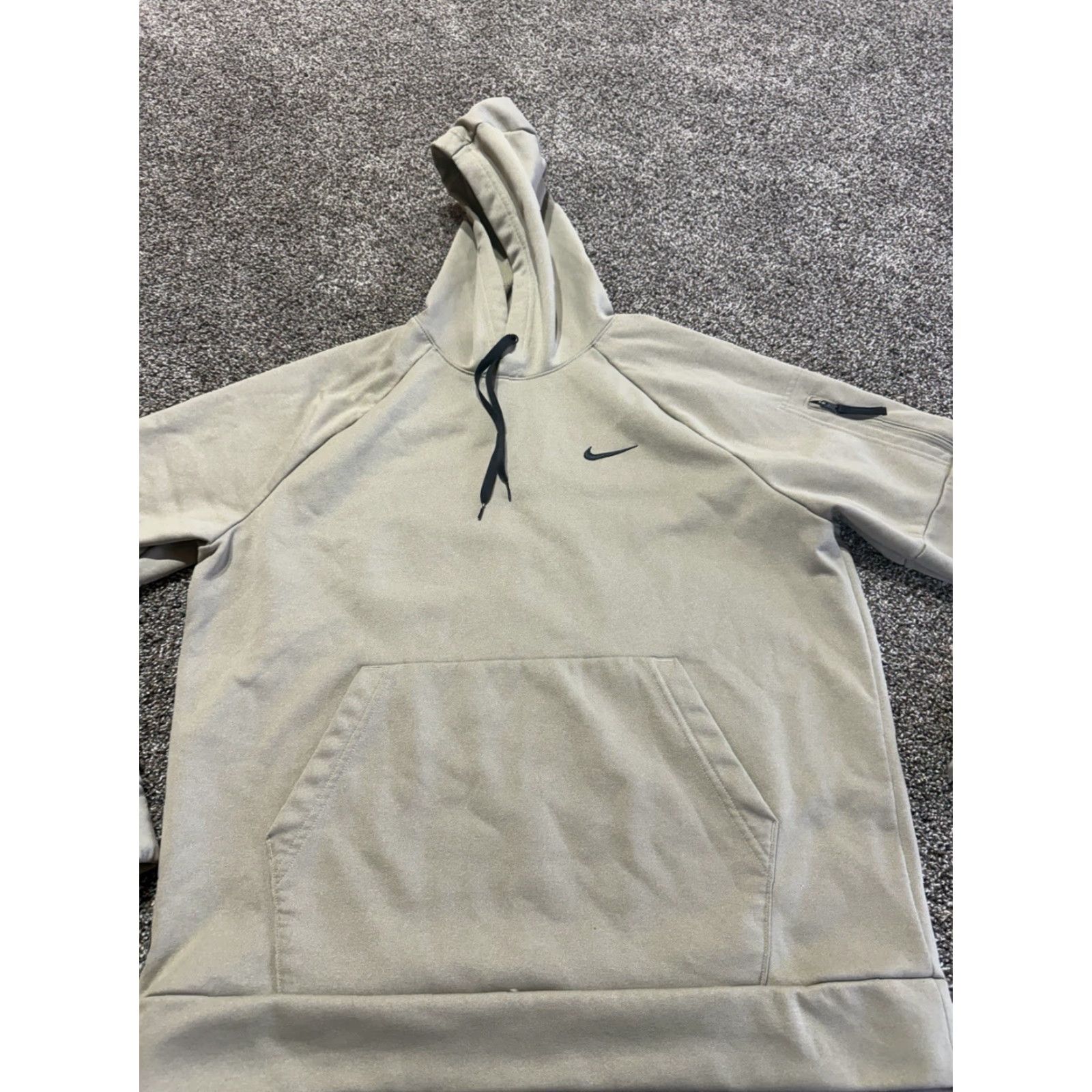 Nike Nike Mens Hoodie Pullover L Desert Tan / Beige Therma Fit Fleece Hooded Sweatshirt Winter Spring Fall Sportswear Size US L / EU 52-54 / 3 - 2 Thumbnail