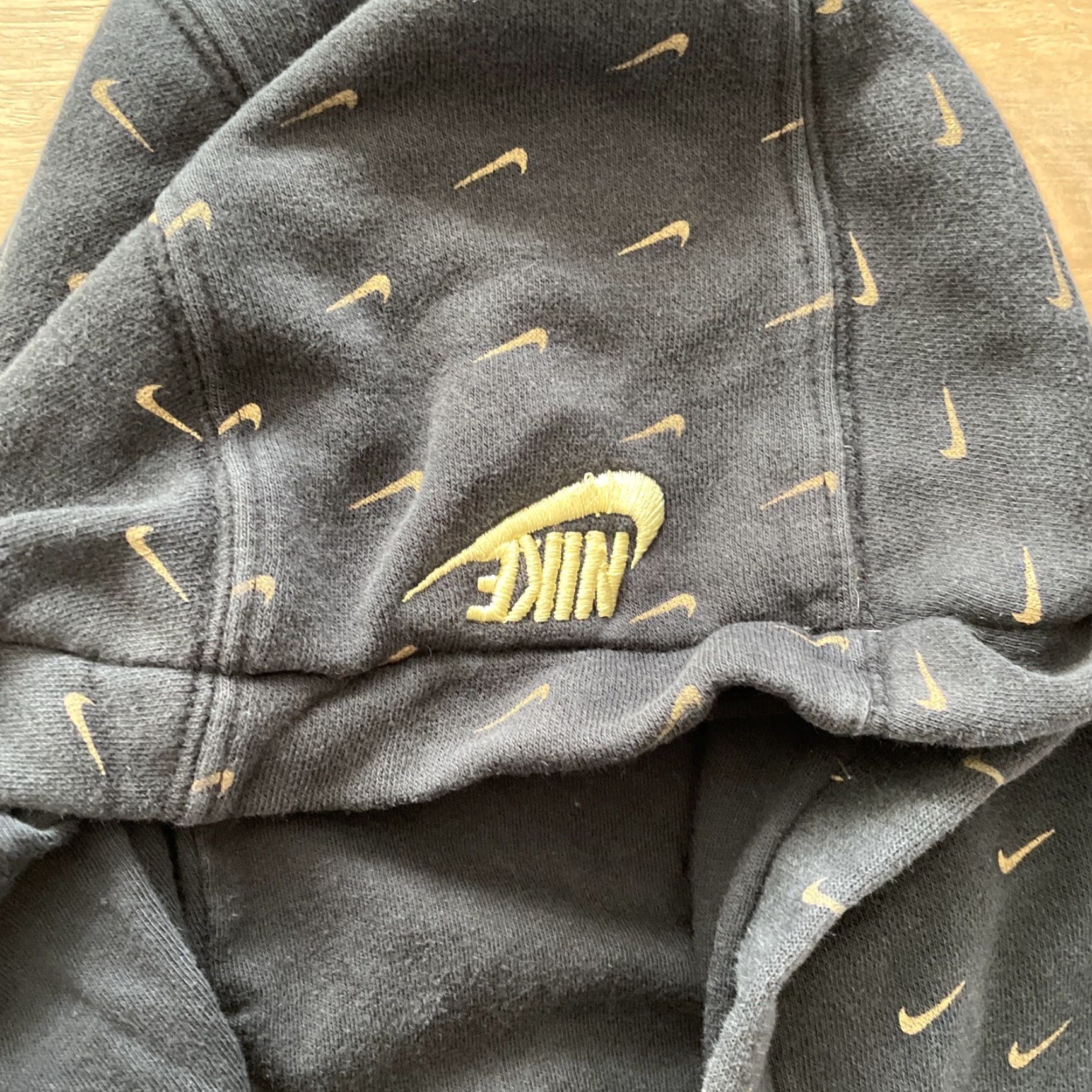 Nike Nike Hoodie Men S Black Crew Neck Pullover Sweatshirt College Logo Swoosh 90s University USA Size US S / EU 44-46 / 1 - 5 Thumbnail