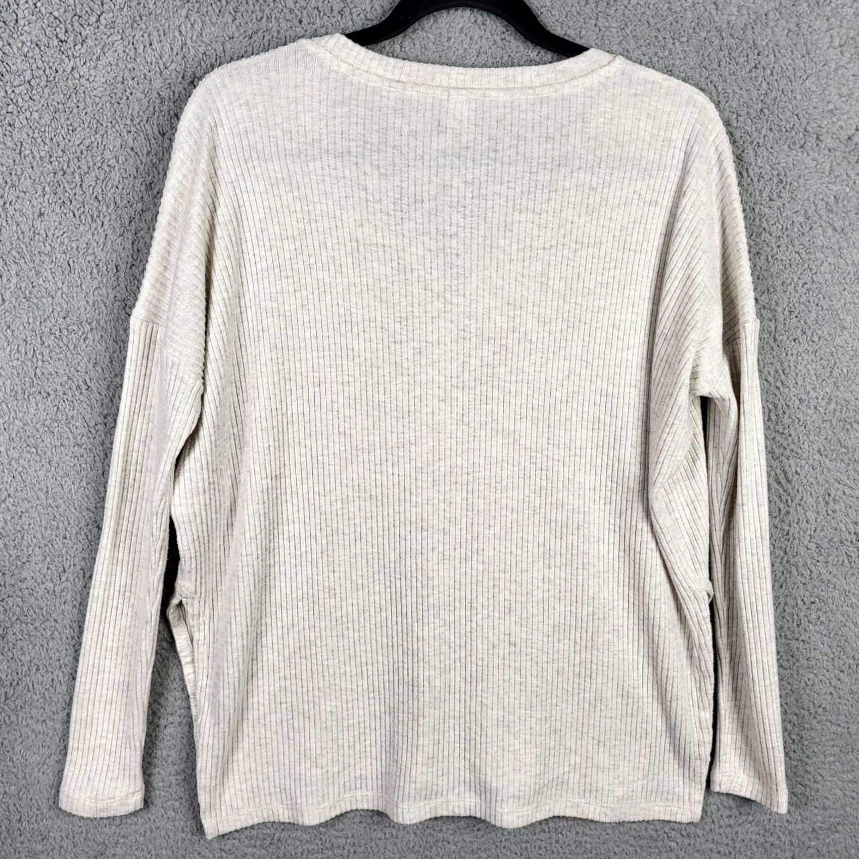 Vintage The Group babaton Rib V-neck long sleeve top L Ivory Knit Top Womens Regular Size L Size L / US 10 / IT 46 - 2 Thumbnail