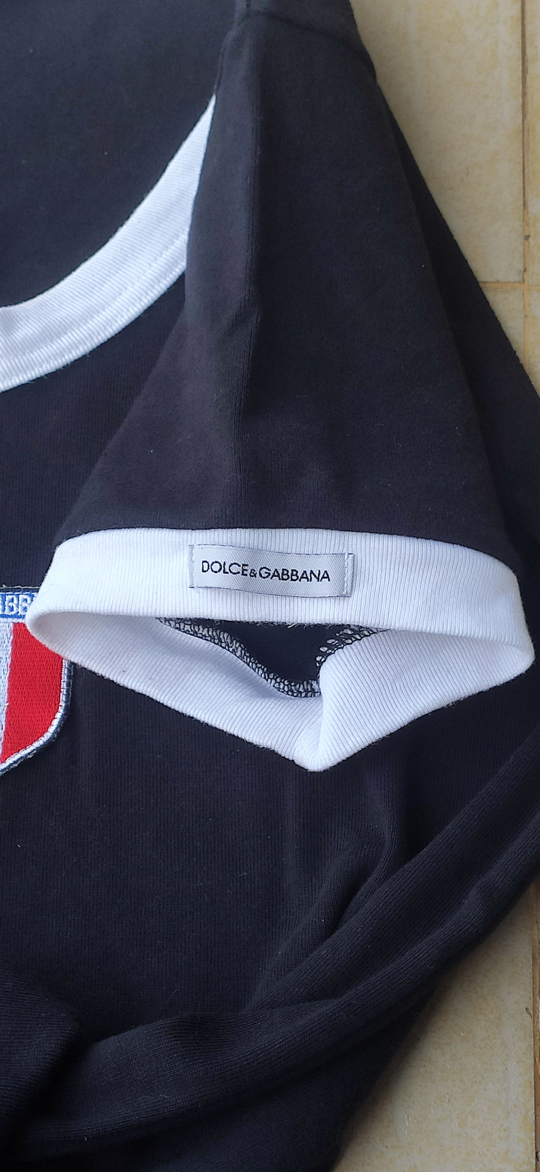 Dolce & Gabbana Dolce and Gabbana V Neck Ringer Small Size Tee Size S / US 4 / IT 40 - 4 Thumbnail