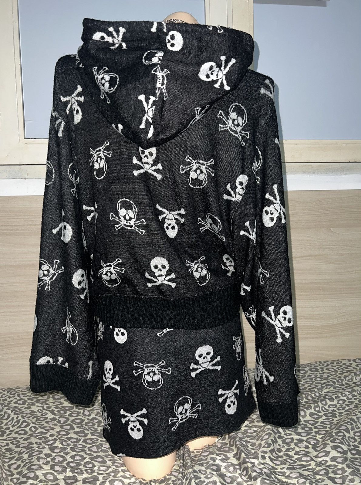 Japanese Brand CRAZY ANGEL skull set hoodie + skirt ☠️ ➕ Size M / US 6-8 / IT 42-44 - 2 Thumbnail