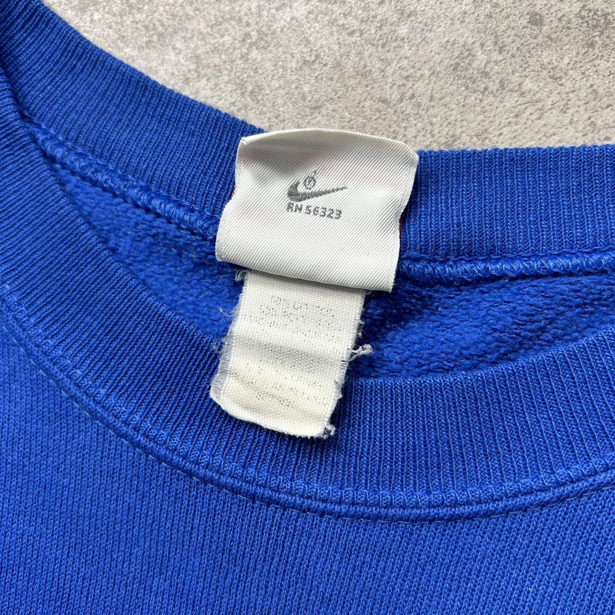 Nike × Vintage VTG 90s NIKE URBAN JUNGLE GYM SWEATSHIRT BLUE Size US L / EU 52-54 / 3 - 5 Thumbnail