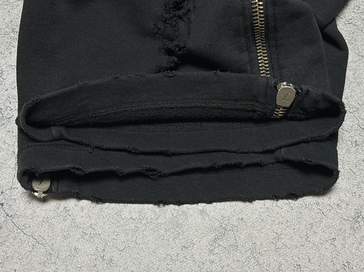 Pierre Balmain Pierre Balmain Distressed Zip Shorts Size US 34 / EU 50 - 15 Thumbnail