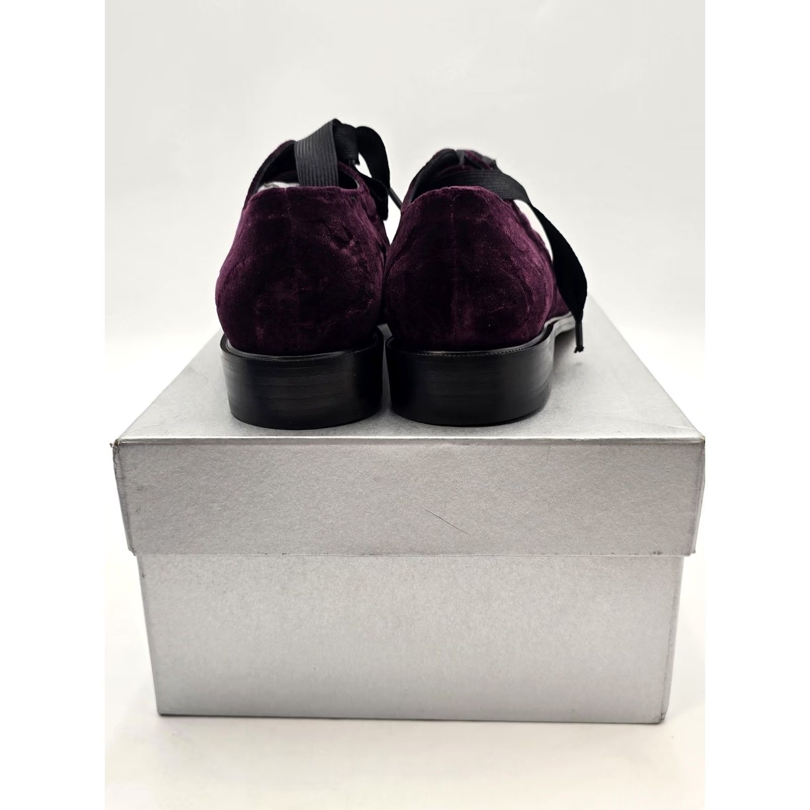 Vintage Robert Clergerie JASTN Flats Womens 5.5 Purple Velvet Lace Up Oxford Dress Shoes Size XS / US 0-2 / IT 36-38 - 4 Thumbnail