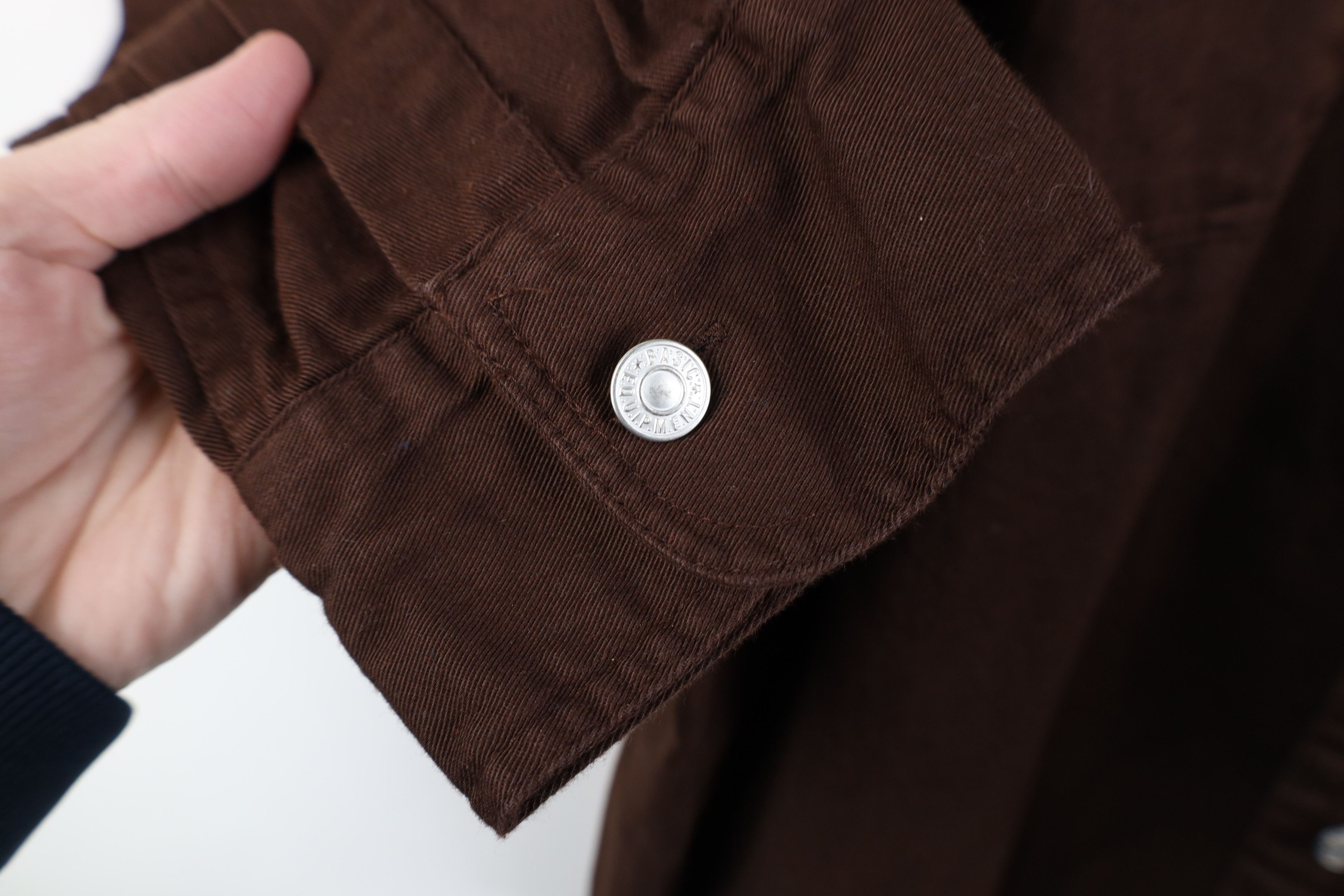 Vintage Vintage 90s Streetwear Twill Big Pocket Button Shirt Brown Size US L / EU 52-54 / 3 - 10 Thumbnail