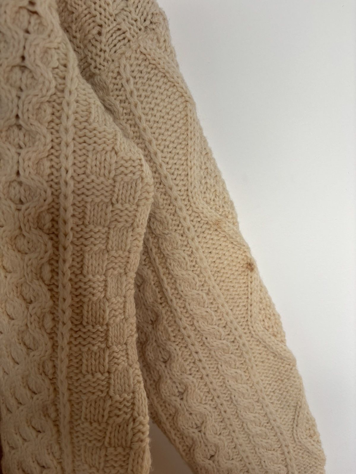 Other Blarney Woollen Mills Cable Knit Aran Sweater Cream Size L Size US L / EU 52-54 / 3 - 8 Thumbnail