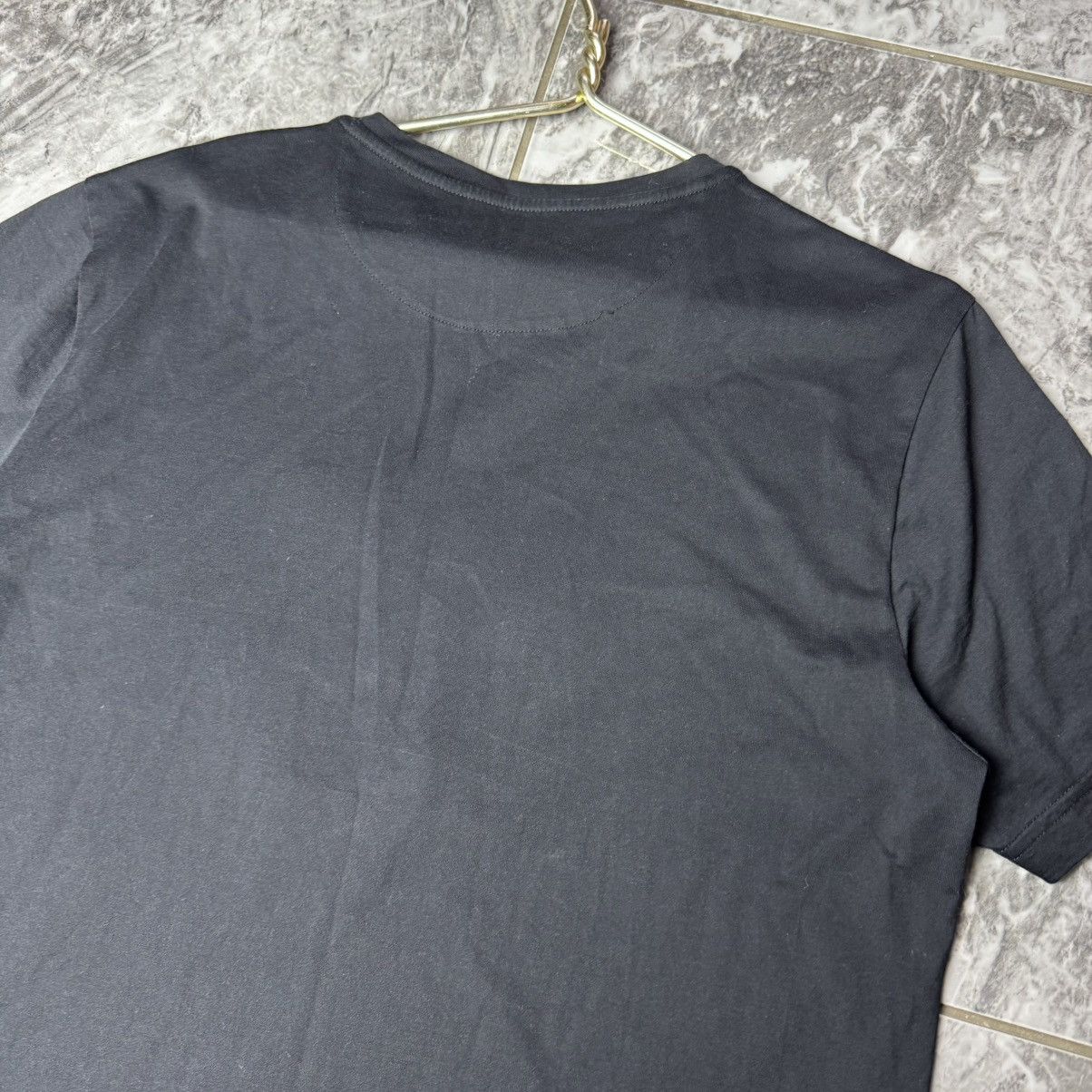 Fendi × Vintage Men’s Fendi F Logo printing t-shirt authentic Size US L / EU 52-54 / 3 - 4 Thumbnail