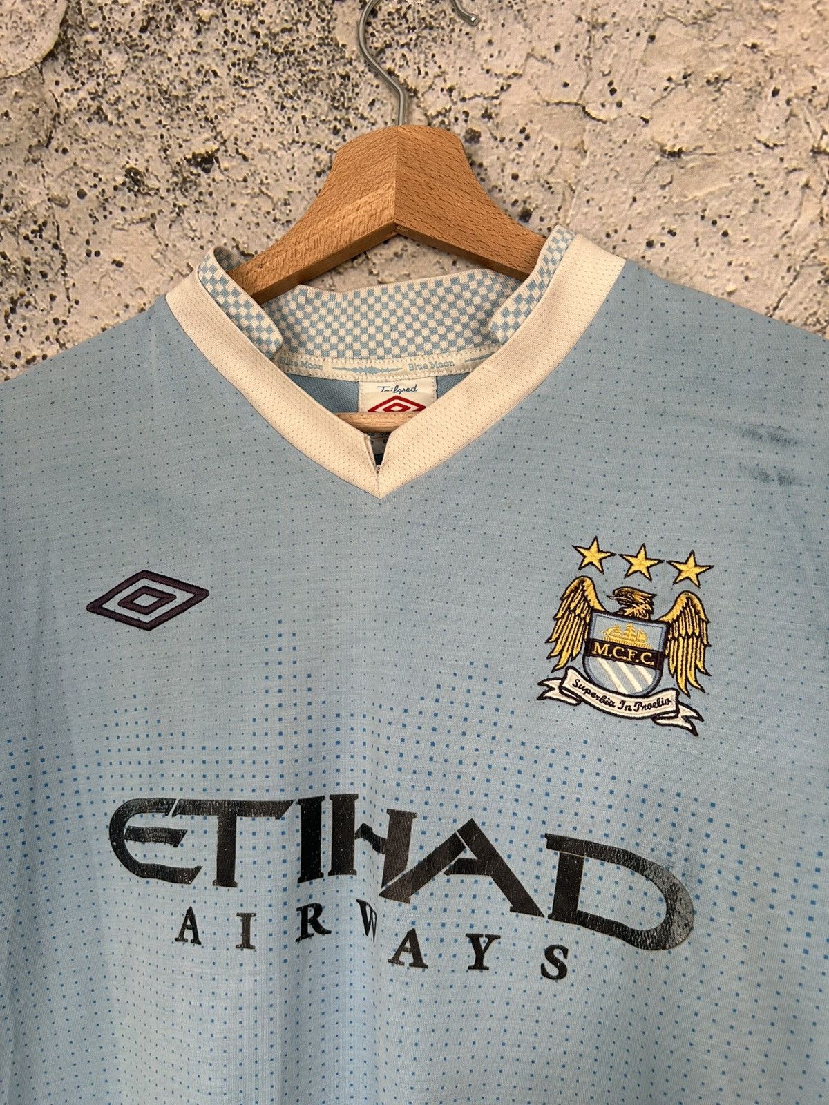 Umbro Kompany Manchester City Umbro Soccer Jersey Football Rare Size US L / EU 52-54 / 3 - 4 Thumbnail