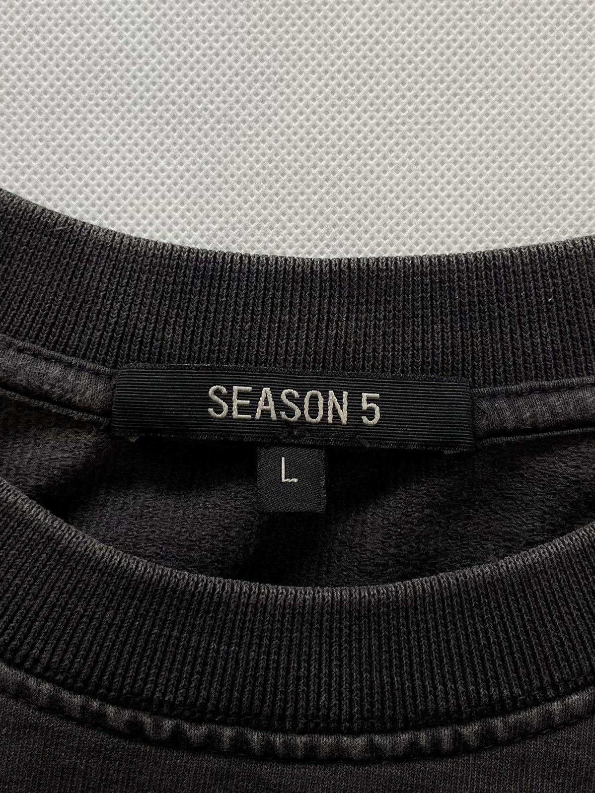 Yeezy YEEZY Season 5 Washed Dark Grey Blank Boxy Fit Crewneck Size US L / EU 52-54 / 3 - 14 Thumbnail