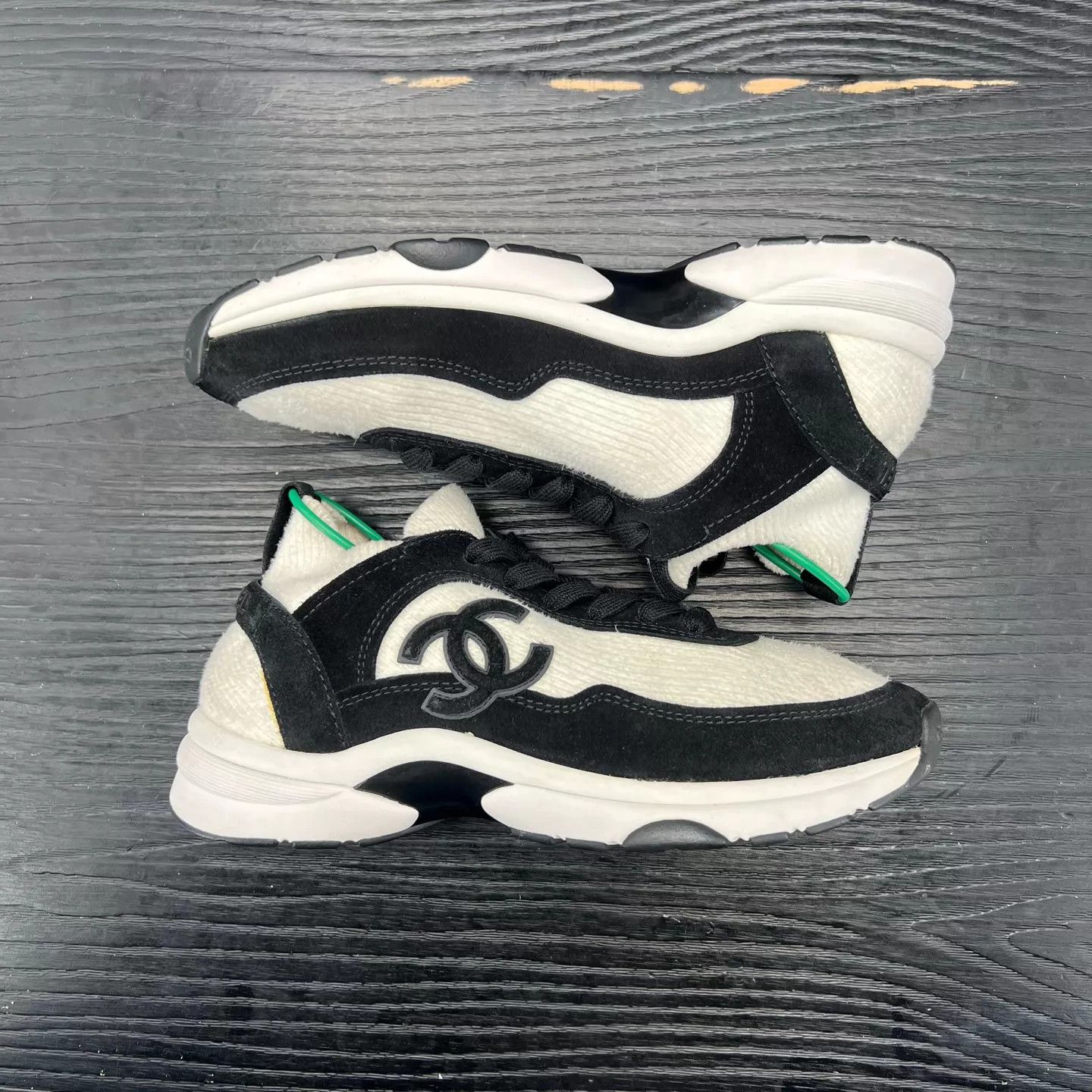 Chanel Chanel Black White Panda Sneaker 36 Like New Size US 5.5 / IT 35.5 - 3 Thumbnail