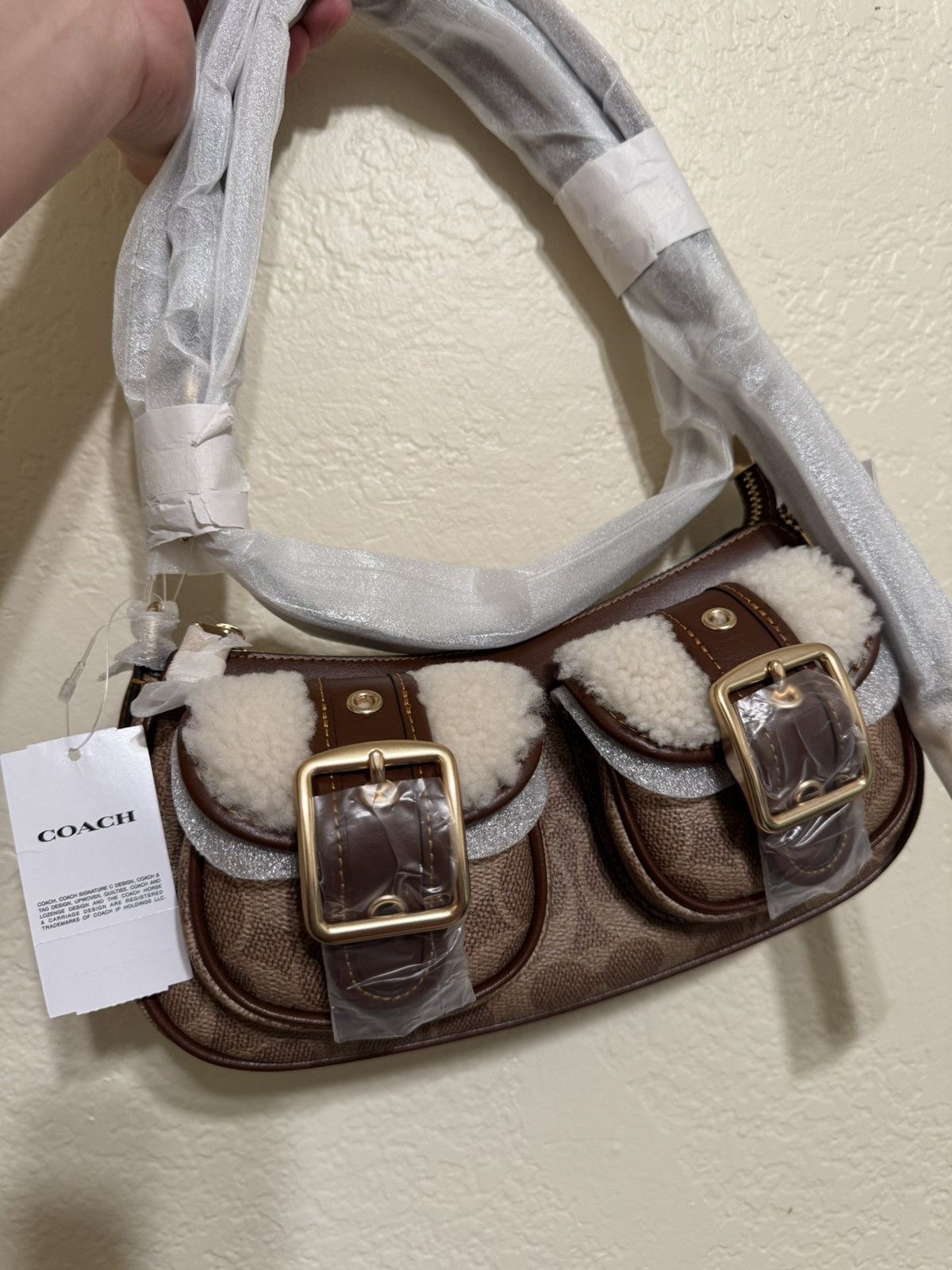 Coach Ashton Baguette Bag In Signature Canvas Cy658 NWT in Brown, Women's