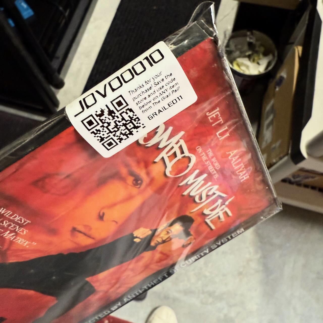 Warner Bros VINTAGE Romeo Must Die DVD 2000 Jet Li Aaliyah SEALED NOS Size ONE SIZE - 7 Thumbnail
