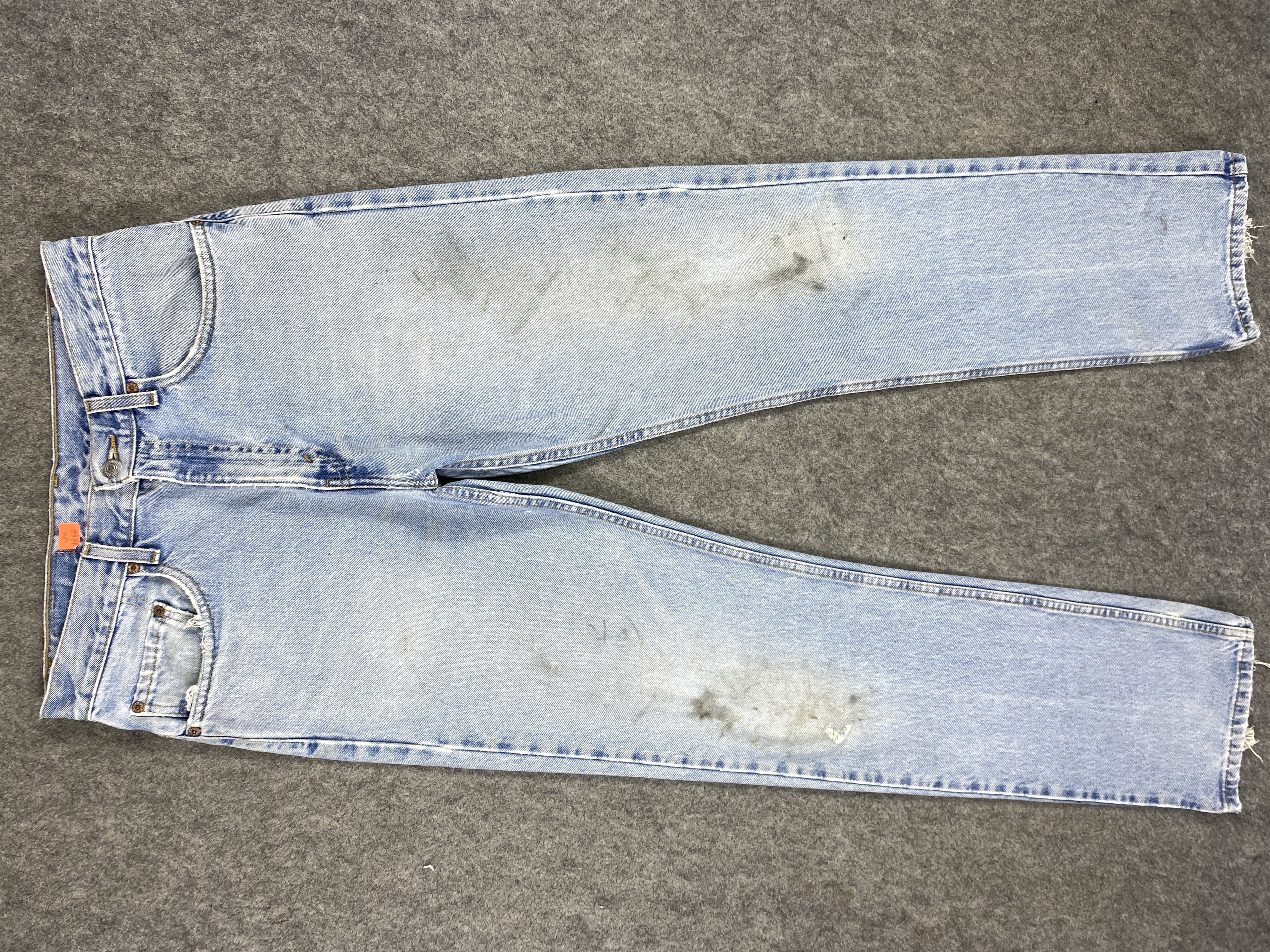 image of Distressed Denim x Hype Light Blue Wash Vintage Levi's 505 32X34.5 Denim Jn1866, Men's