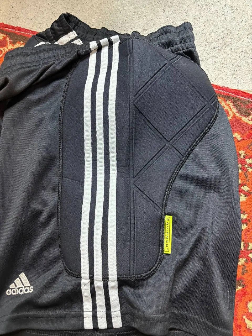 Adidas × Vintage Vintage Y2K Adidas Tierro Equipment Football Stripes Shorts Size US 36 / EU 52 - 6 Thumbnail