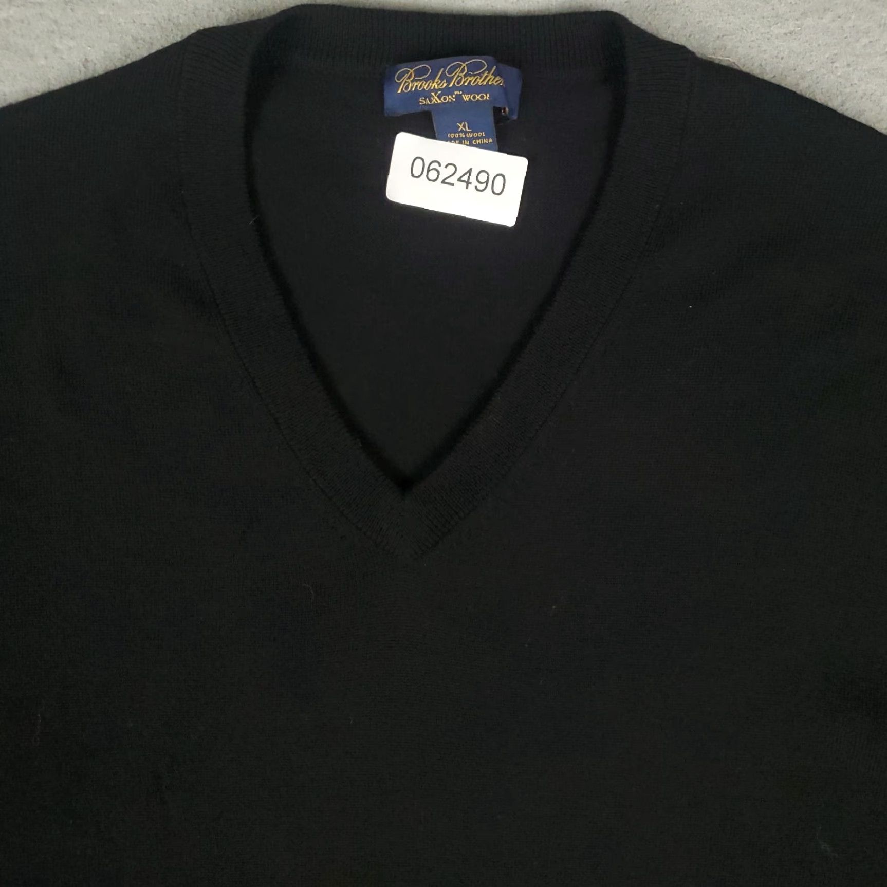 Brooks Brothers VINTAGE Brooks Brothers Sweater Pullover Mens XL V-Neck Wool Casual Winter Size US XL / EU 56 / 4 - 2 Thumbnail