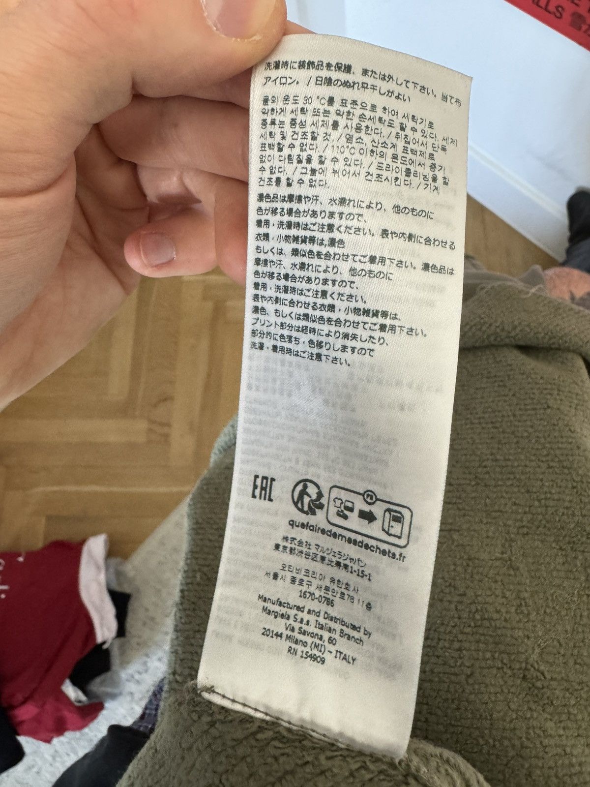 Maison Margiela SS23 Maison Margiela Distressed Faded Logo Cropped Crewneck Size US M / EU 48-50 / 2 - 7 Thumbnail