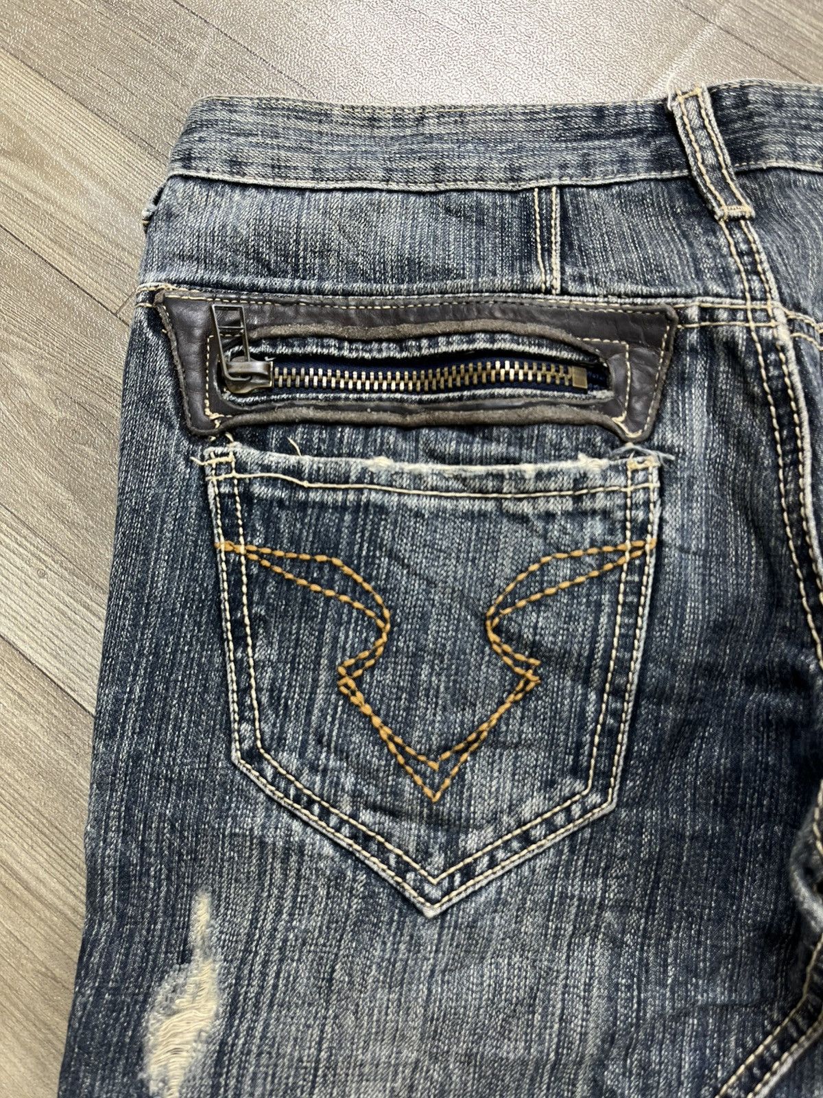 Tornado Mart 2000s Tornado Mart Washed Spiral Distressed Flared Jeans Lgb Size US 33 - 18 Thumbnail