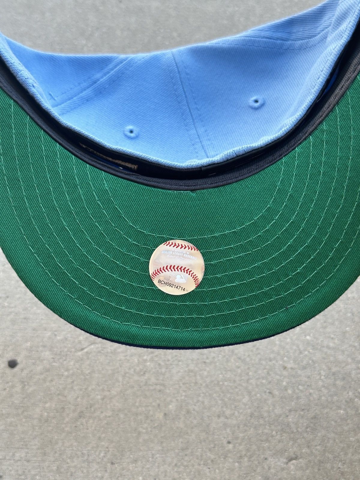 MLB × New Era Los Angeles Dodgers Two Tone Fitted Hat 7 1/4 LA Size ONE SIZE - 3 Thumbnail
