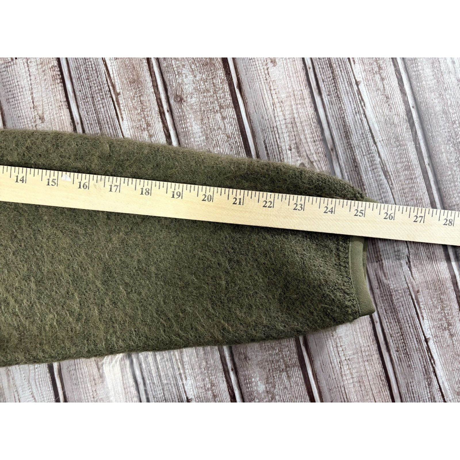 Nanamica NANAMICA 1/4 SNAP mohair blend sweater size L color olive gr Size US L / EU 52-54 / 3 - 7 Thumbnail