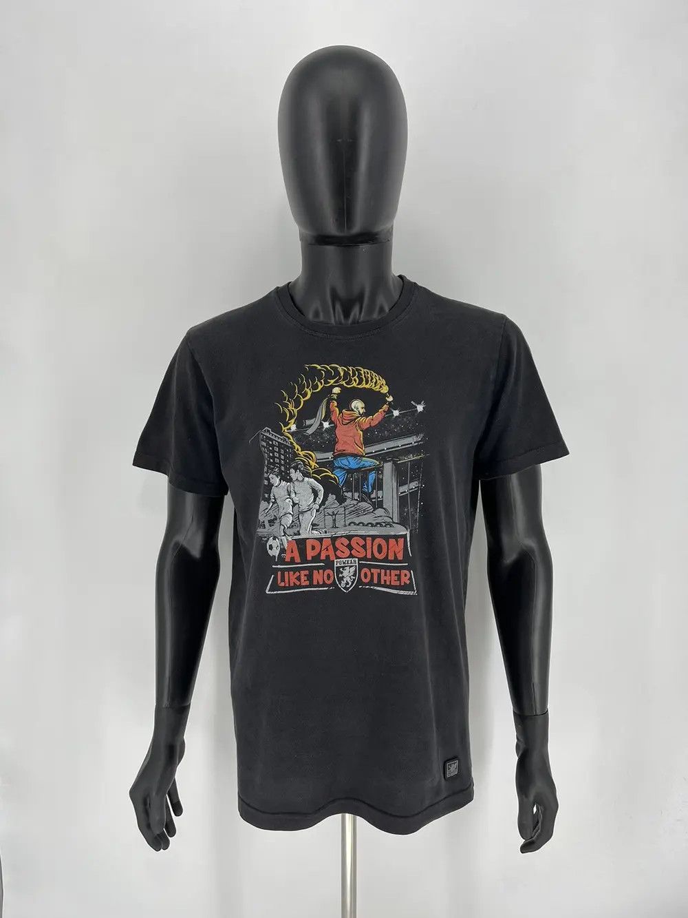 Vintage Vintage 90s Art Stand Football Soccer Fans T-Shirt hooligan Size US L / EU 52-54 / 3 - 2 Thumbnail