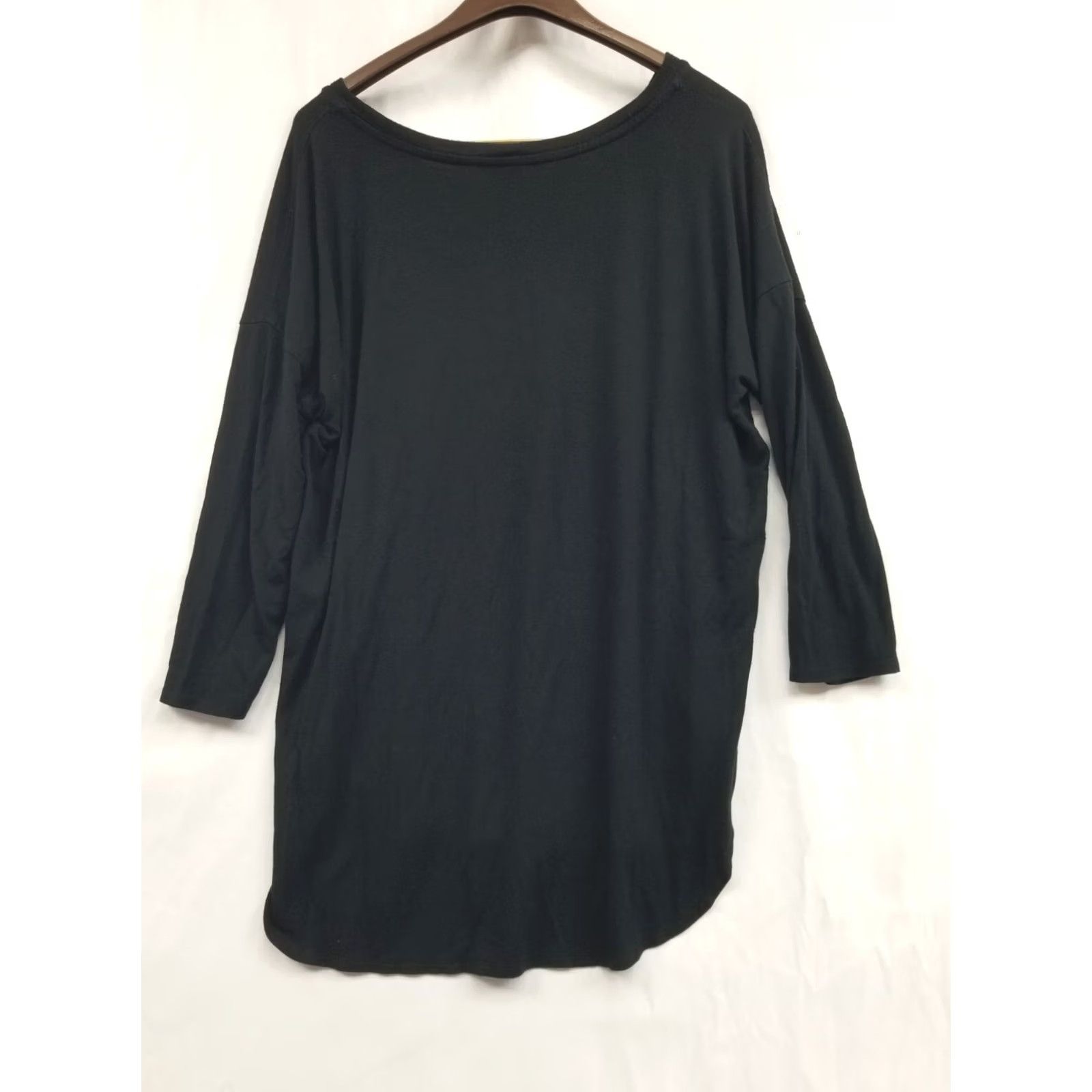 Vintage Babaton Shirt Womens Black Basic Crewneck Long Sleeve Size M Crew Neck Rayon Spandex T-Shirt Babaton Womens Black Scope Size M / US 6-8 / IT 42-44 - 2 Thumbnail