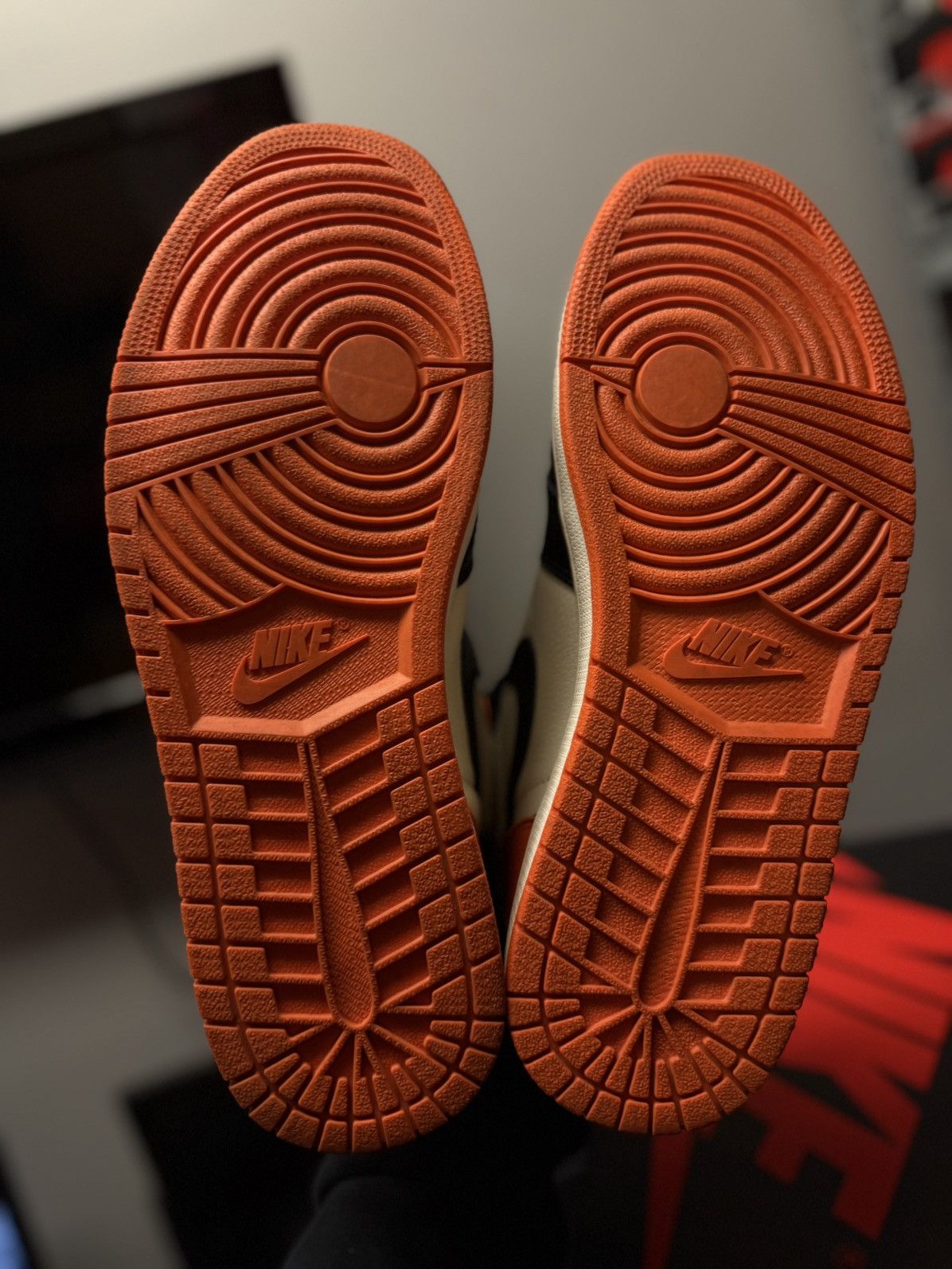 Jordan Brand × Nike Nike Jordan 1 High Shattered Backboard OG Size 12 Size US 12 / EU 45 - 14 Thumbnail