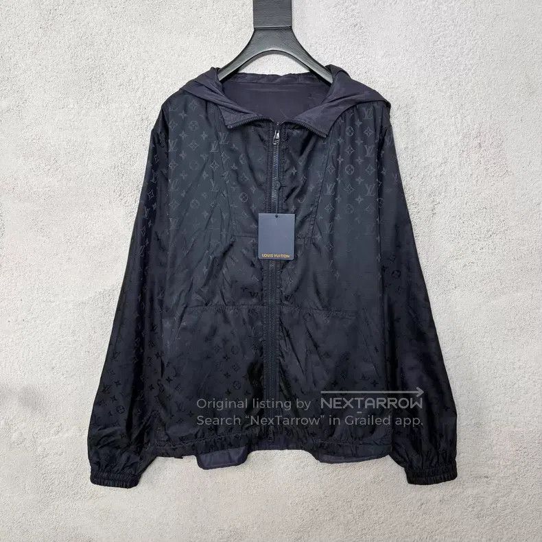 Louis Vuitton Louis Vuitton Pin reversible full print assault jacket Size US L / EU 52-54 / 3 - 1 Thumbnail