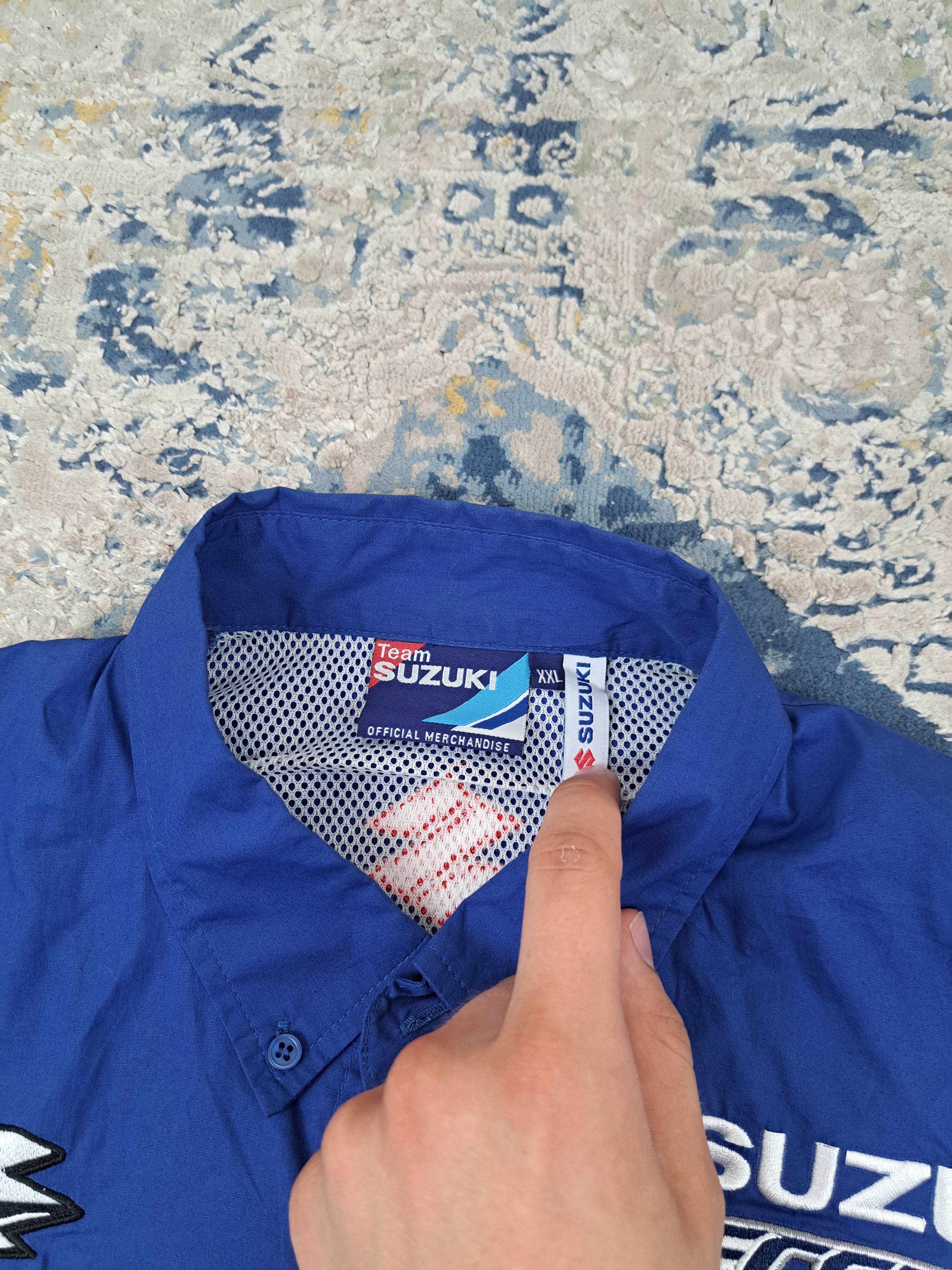 Vintage Vintage y2k Suzuki Racing Team Button Up Shirt Moto Size US XL / EU 56 / 4 - 8 Thumbnail