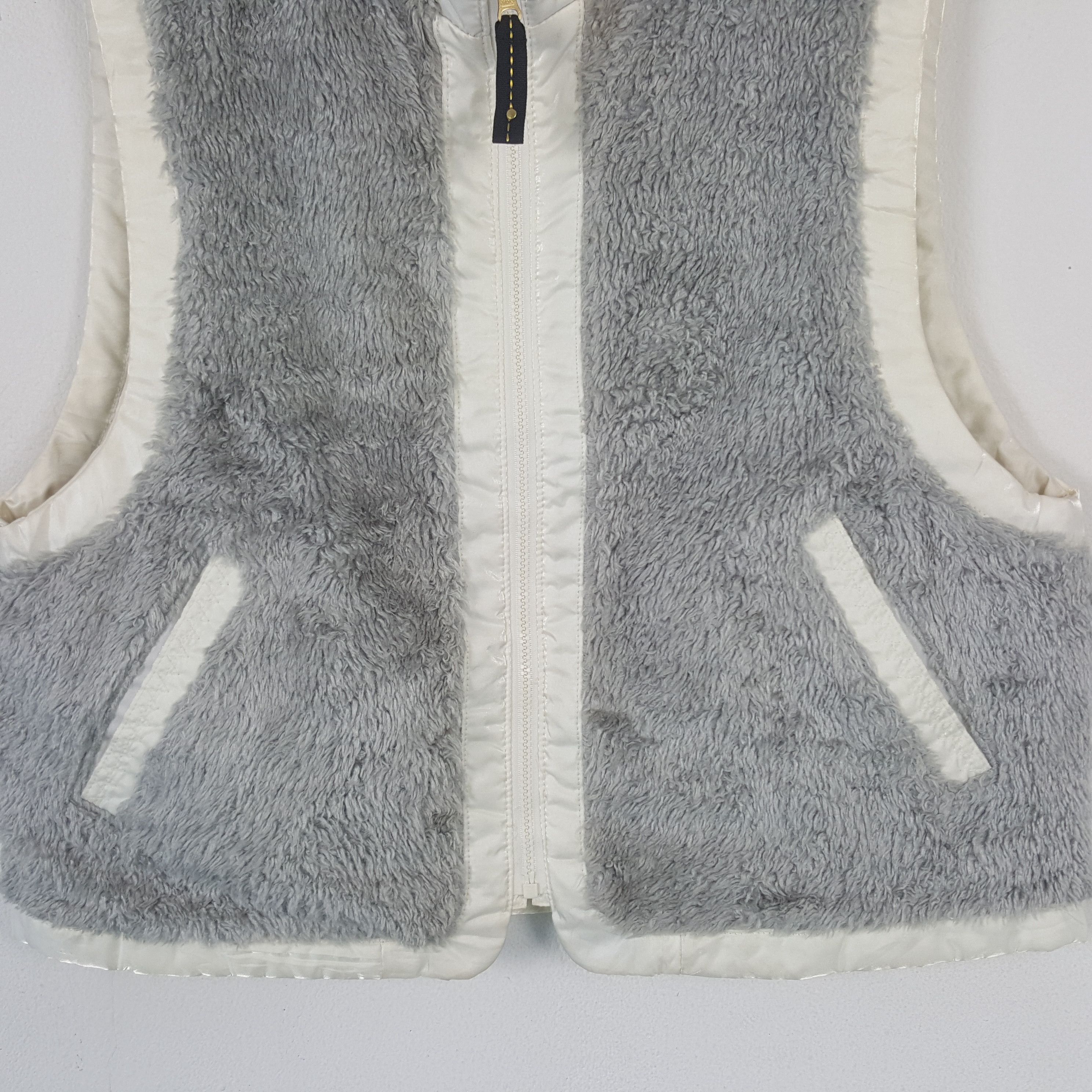 Ellesse × Vintage Vintage Ellesse Italy Reversible Fleece Vest Jacket C283N15 Size US L / EU 52-54 / 3 - 4 Thumbnail