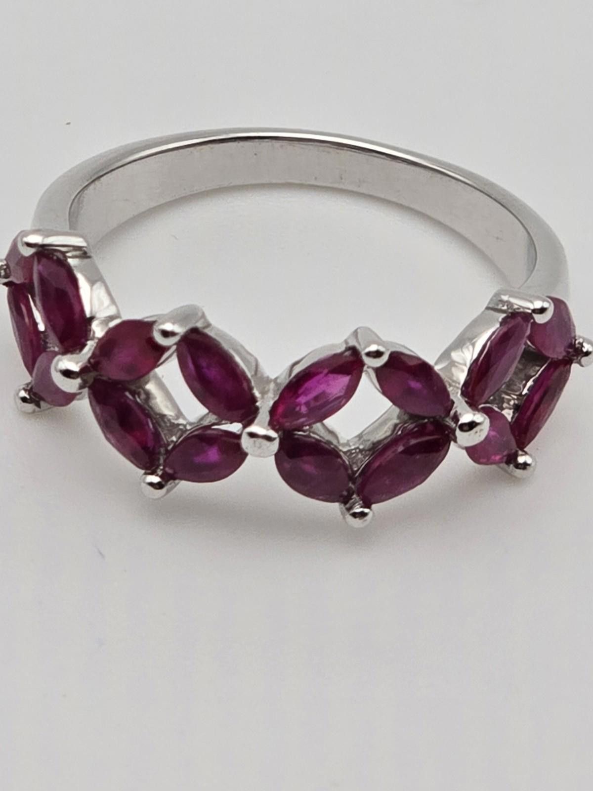 The Unbranded Brand Vintage 14k White Gold Marquise Ruby Ring – Size 6.5 – 3.6g Size ONE SIZE - 8 Thumbnail
