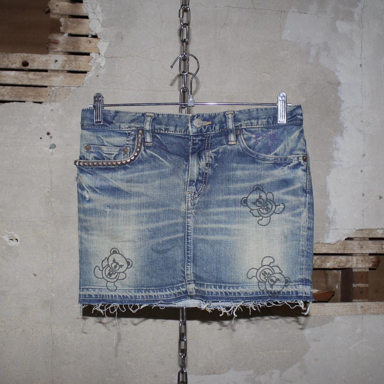 Hysteric Glamour HYSTERIC GLAMOUR 2000s Distressed Denim Studded Mini Skirt Size 30" / US 8 / IT 44 - 1 Thumbnail
