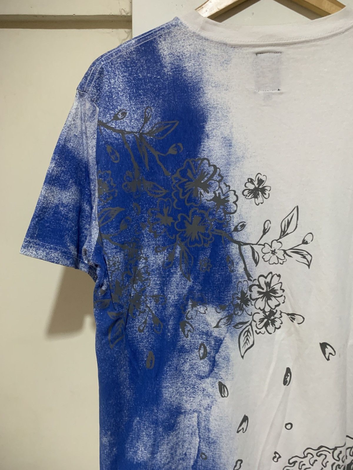 14th Addiction Japanese Wave and Flower All Over Print Tee Shirt Size US M / EU 48-50 / 2 - 14 Thumbnail