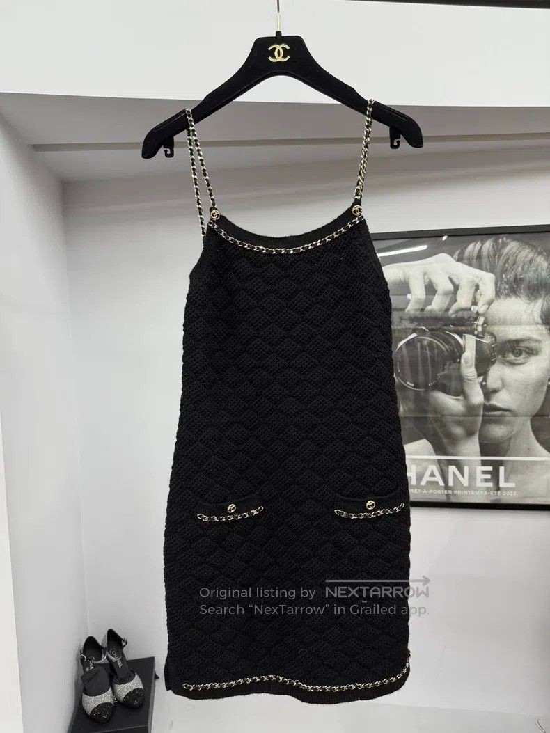 Chanel Chanel Black leather chain cashmere strap dress Size XS / US 0-2 / IT 36-38 - 1 Thumbnail