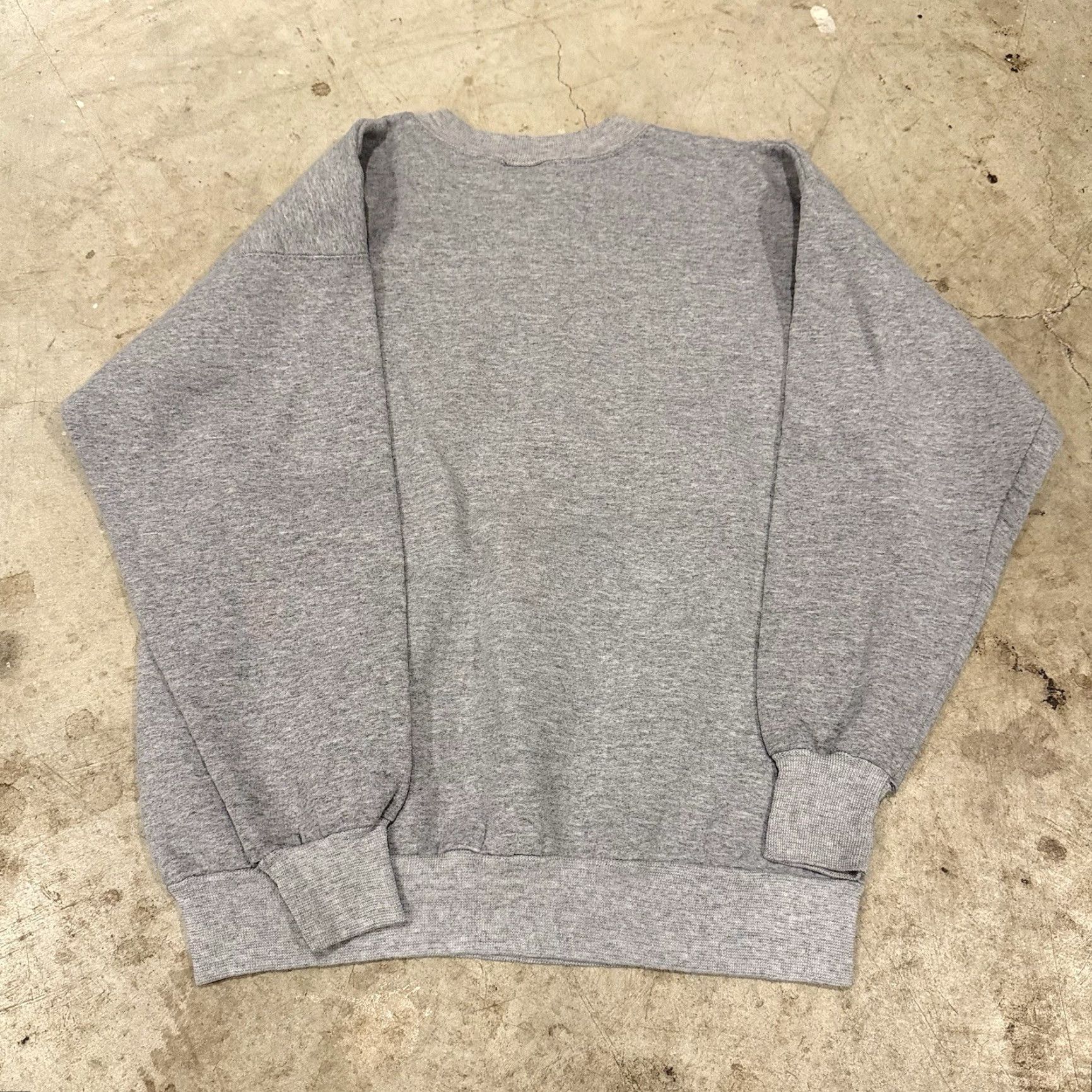 Vintage VINTAGE Las Vegas Athletic Dept Sweatshirt Crewneck Mens Medium Gray Sweatshirt M Gray Mens Size US M / EU 48-50 / 2 - 2 Thumbnail
