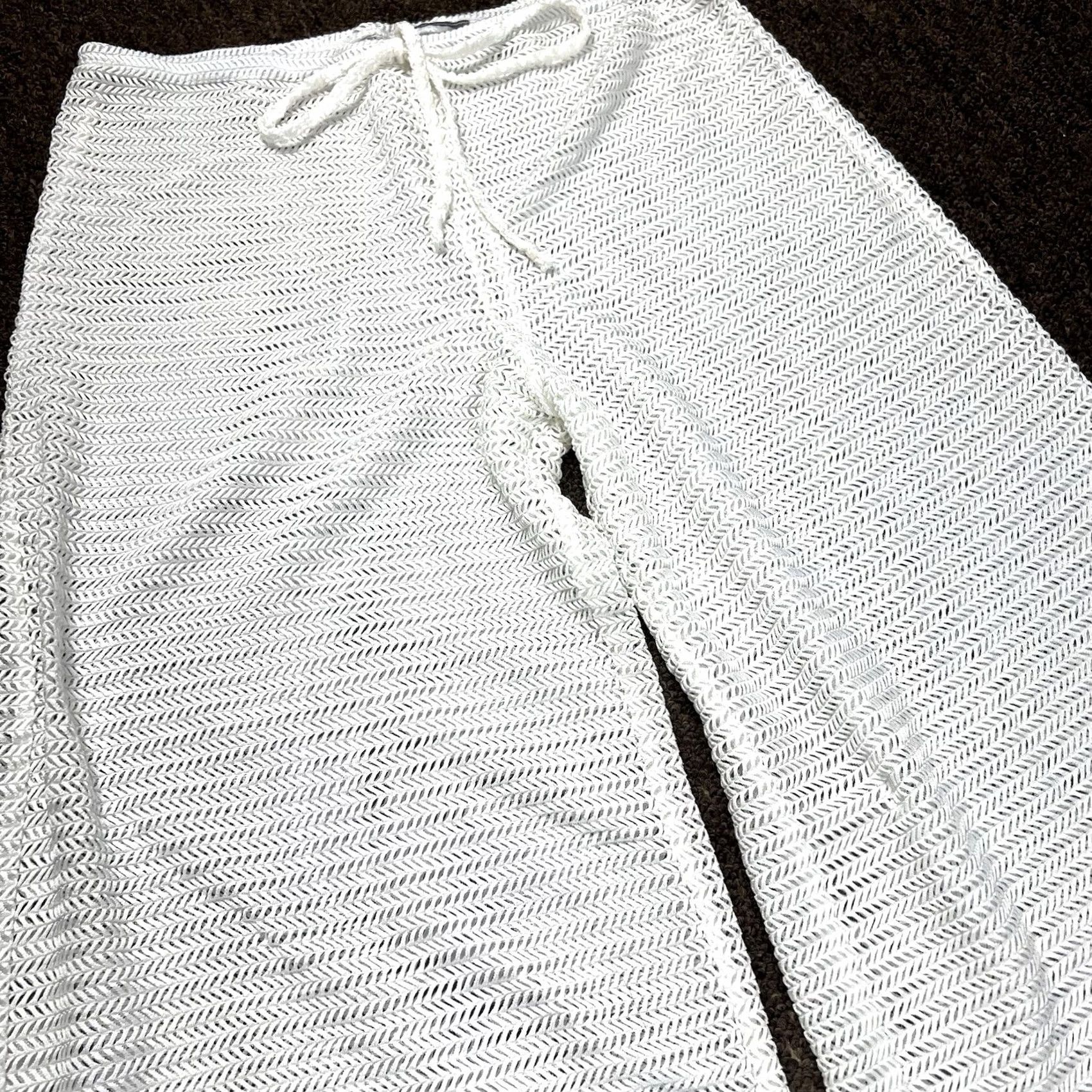 Vintage VINTAGE? No — NWOT Crochet High Waist Wide Leg Beach Pool Stylish Pants M White Wide-Leg Pants Women XS? Size 28" / US 6 / IT 42 - 5 Thumbnail