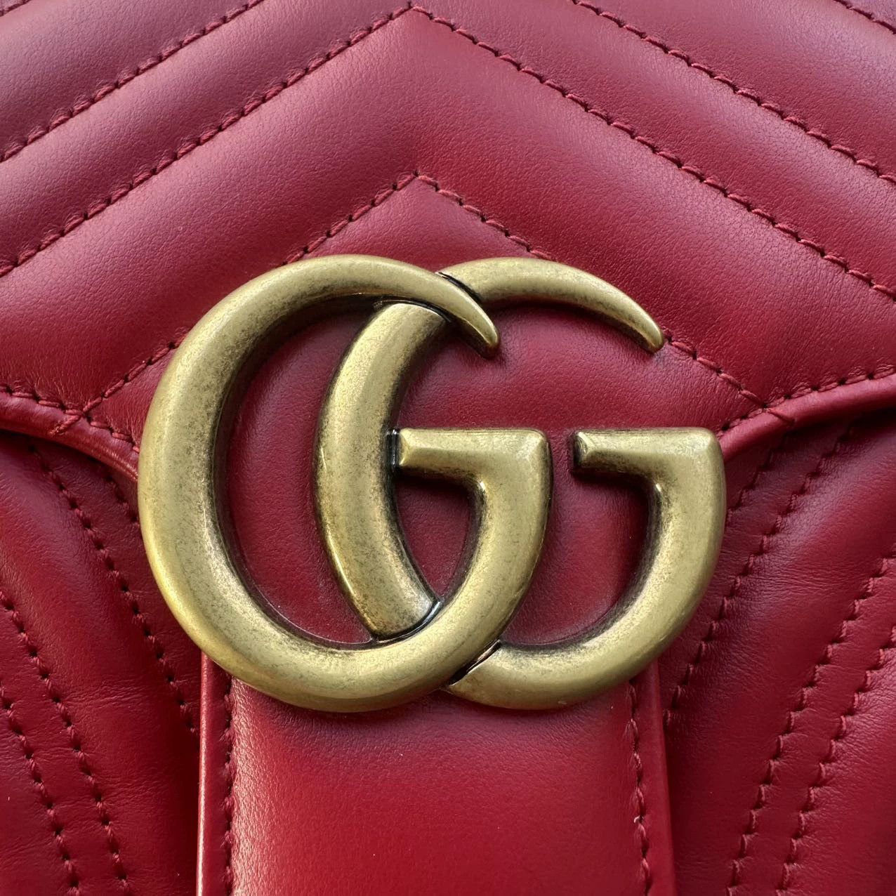 Gucci Gucci Marmont Red Medium 26 Unused Accs Size ONE SIZE - 2 Thumbnail