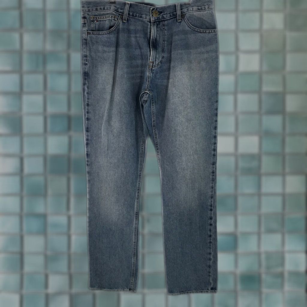 Tommy Hilfiger Tommy Hilfiger Men's Casual Straight Leg Jeans Blue 34x32 Regular Fit Size US 36 / EU 52 - 1 Thumbnail