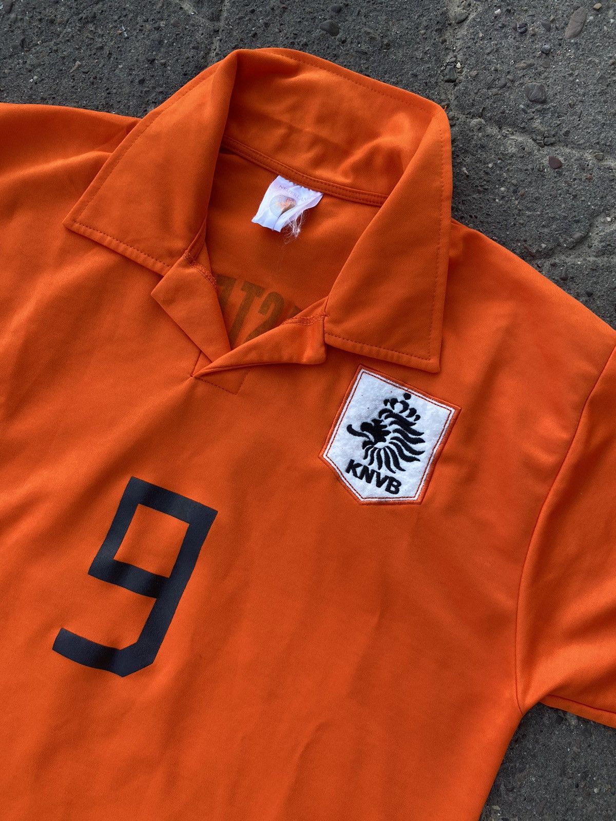 Vintage Van Nistelrooy Nederland distressed jersey soccer Size US M / EU 48-50 / 2 - 6 Thumbnail