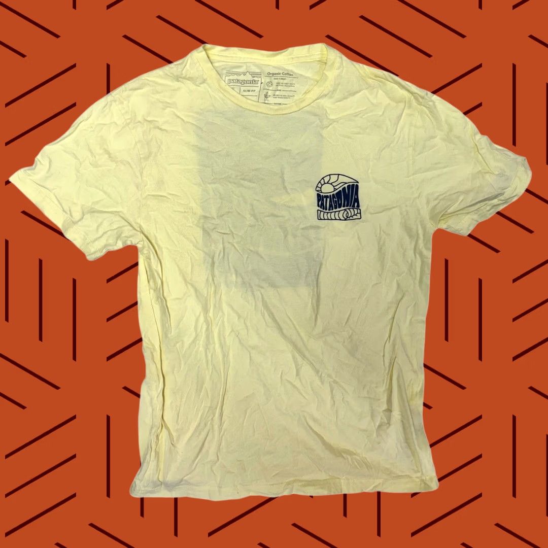 Patagonia Patagonia Shirt Mens S Yellow Slim Fit Organic Cotton Wave Graphic Size Size US S / EU 44-46 / 1 - 1 Thumbnail