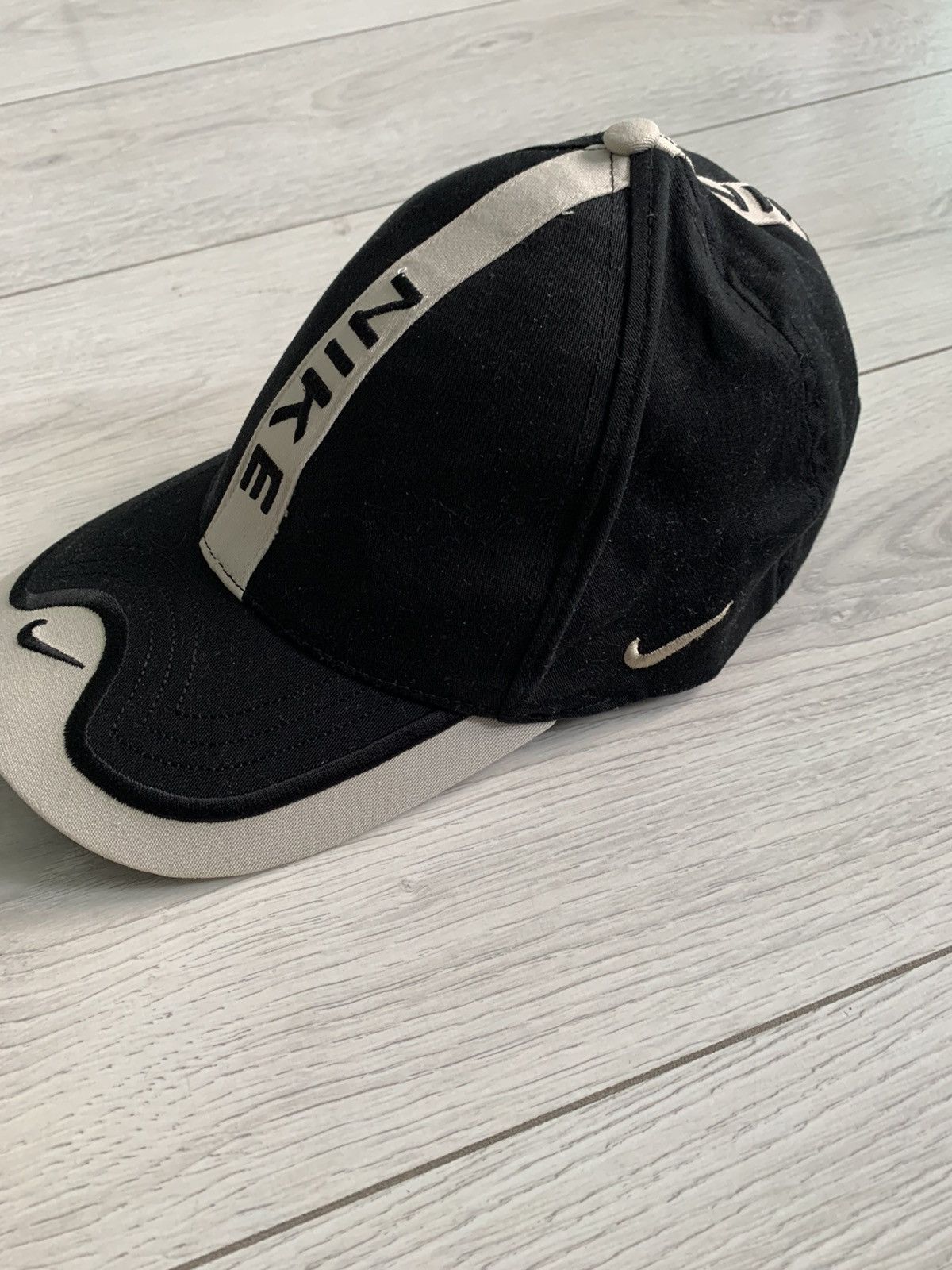 Nike × Vintage Nike Vintage y2k black hat Size ONE SIZE - 4 Thumbnail