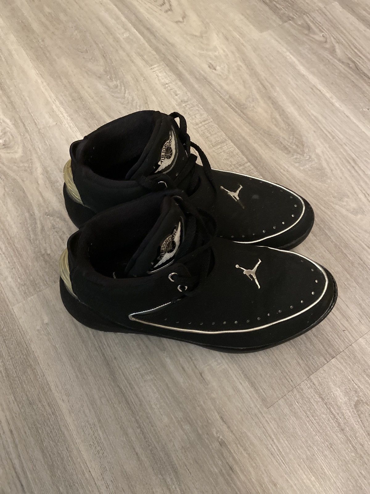 Jordan Brand Jordan 2 Silver Nu Retro Size US 10.5 / EU 43-44 - 4 Thumbnail