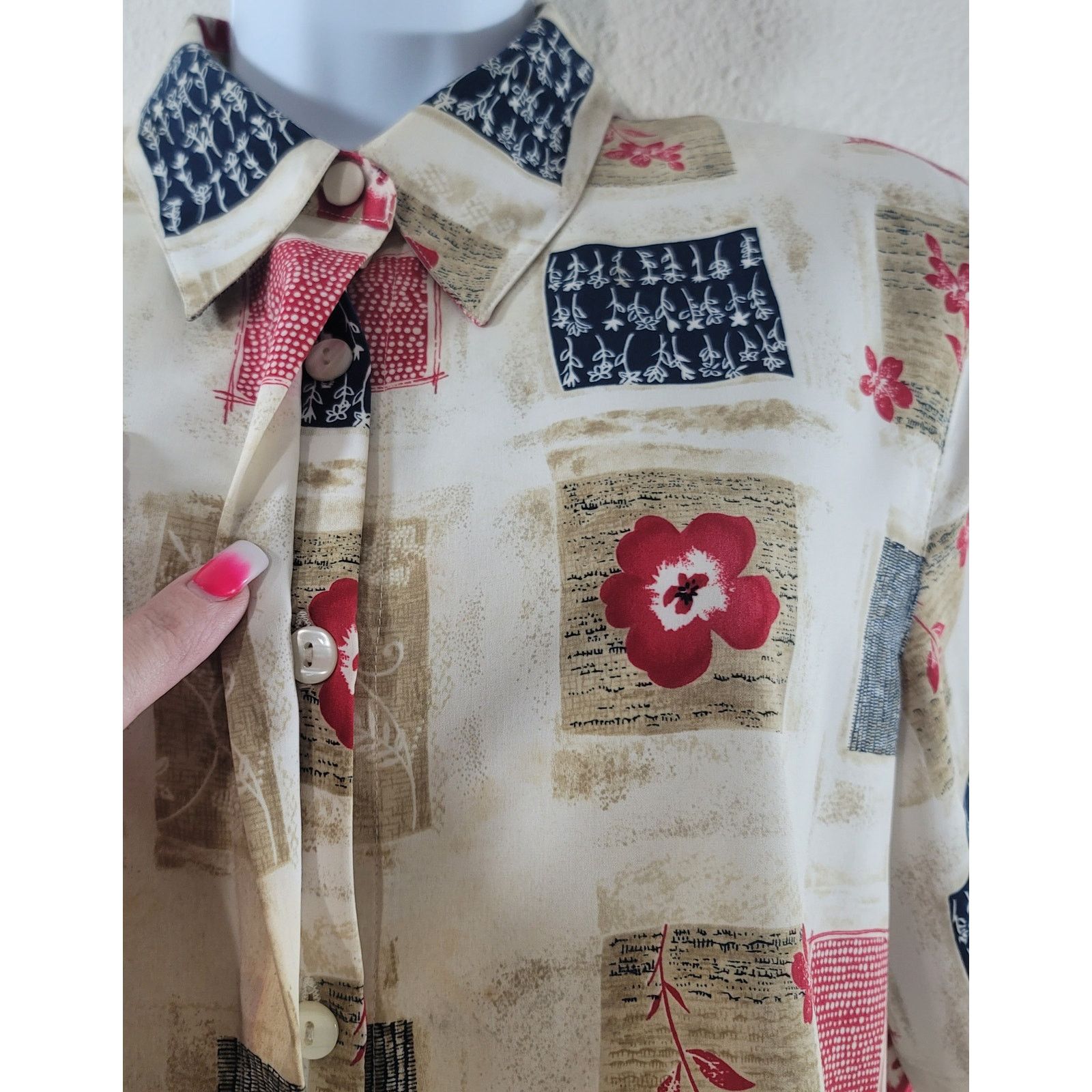Other VTG Alfred Dunner Beige Blue Red White Floral Button Top 12 Size XL / US 12-14 / IT 48-50 - 2 Thumbnail