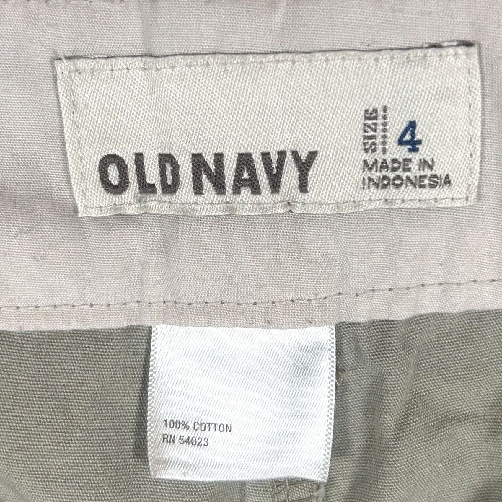 Old Navy Old Navy Women's Chino Shorts Low Rise Size 4 Tan Kerr Basic Summer Hook & Eye Slit Pockets Casual 9.5 Inseam Knit Cotton 100% Vintage: No Size 27" / US 4 / IT 40 - 3 Thumbnail